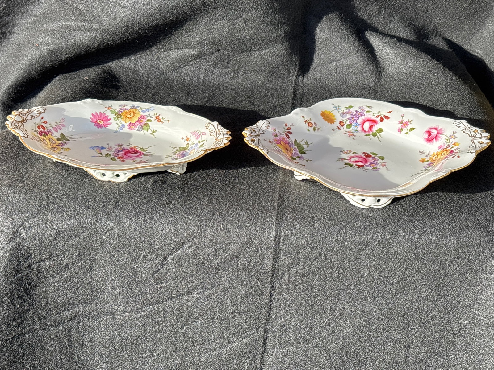 Two pierced handles Derby Posies Royal Crown Derby English footed dishes (1 of 9)