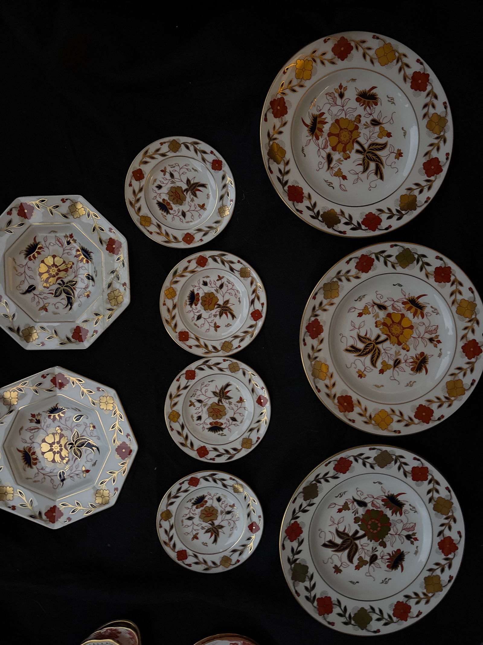 Group of nine ‘Asian Rose’ pattern Royal Crown Derby English china plates (1 of 7)