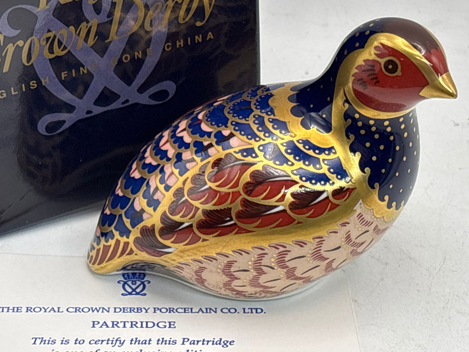 1999 Exclusive limited Ed. ‘Partridge’ Royal Crown Derby 4 inch paperweight: 1999 Exclusive limited Ed. ‘Partridge’ Royal Crown Derby 4 inch paperweight. With original box. With gold stopper.