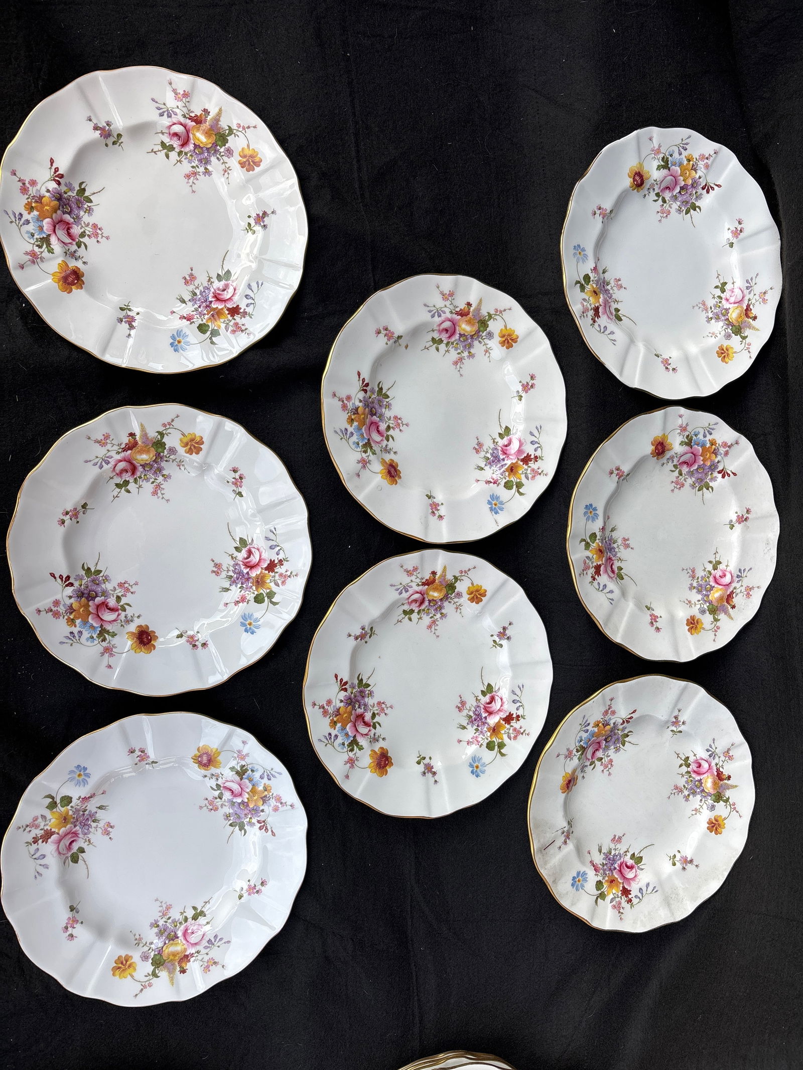 Large Derby Posies pattern Royal Crown Derby 15 inch platter (1 of 8)