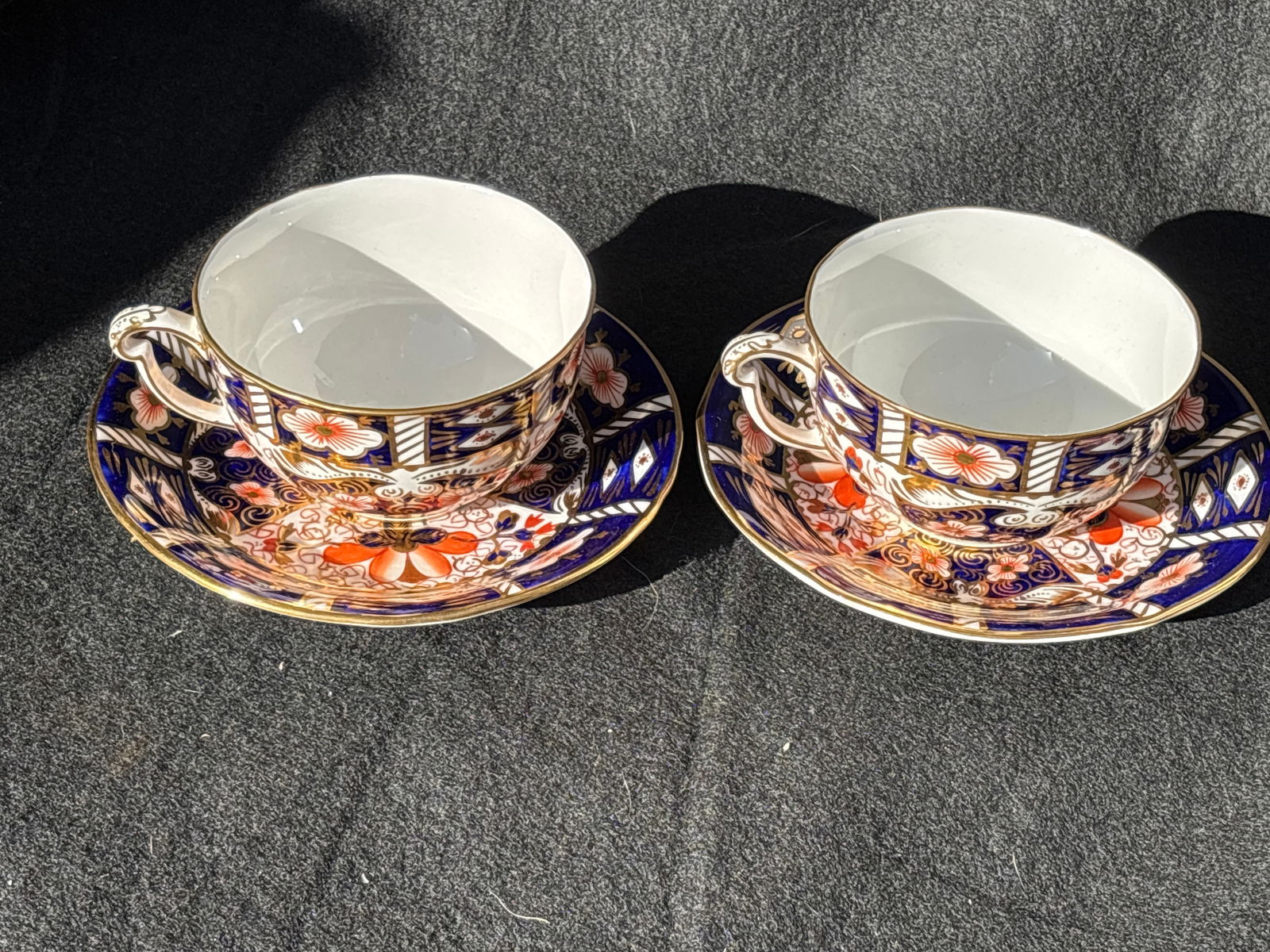 Pair Royal Crown Derby "Old Imari" pattern (2451) cups w/saucers (1 of 8)