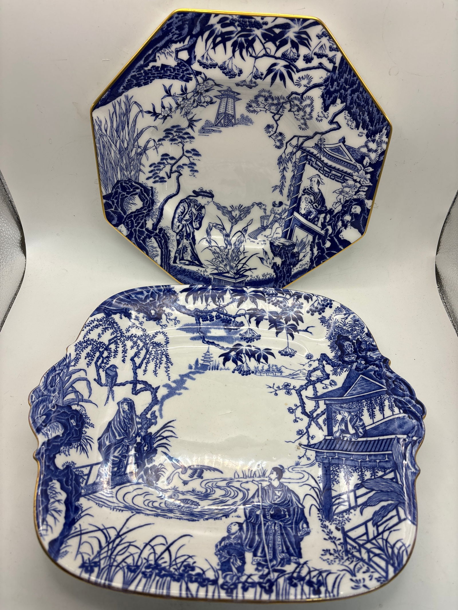 Two Uncommon Royal Crown Derby 'Aves Blue' fine bone china shaped plates (1 of 11)