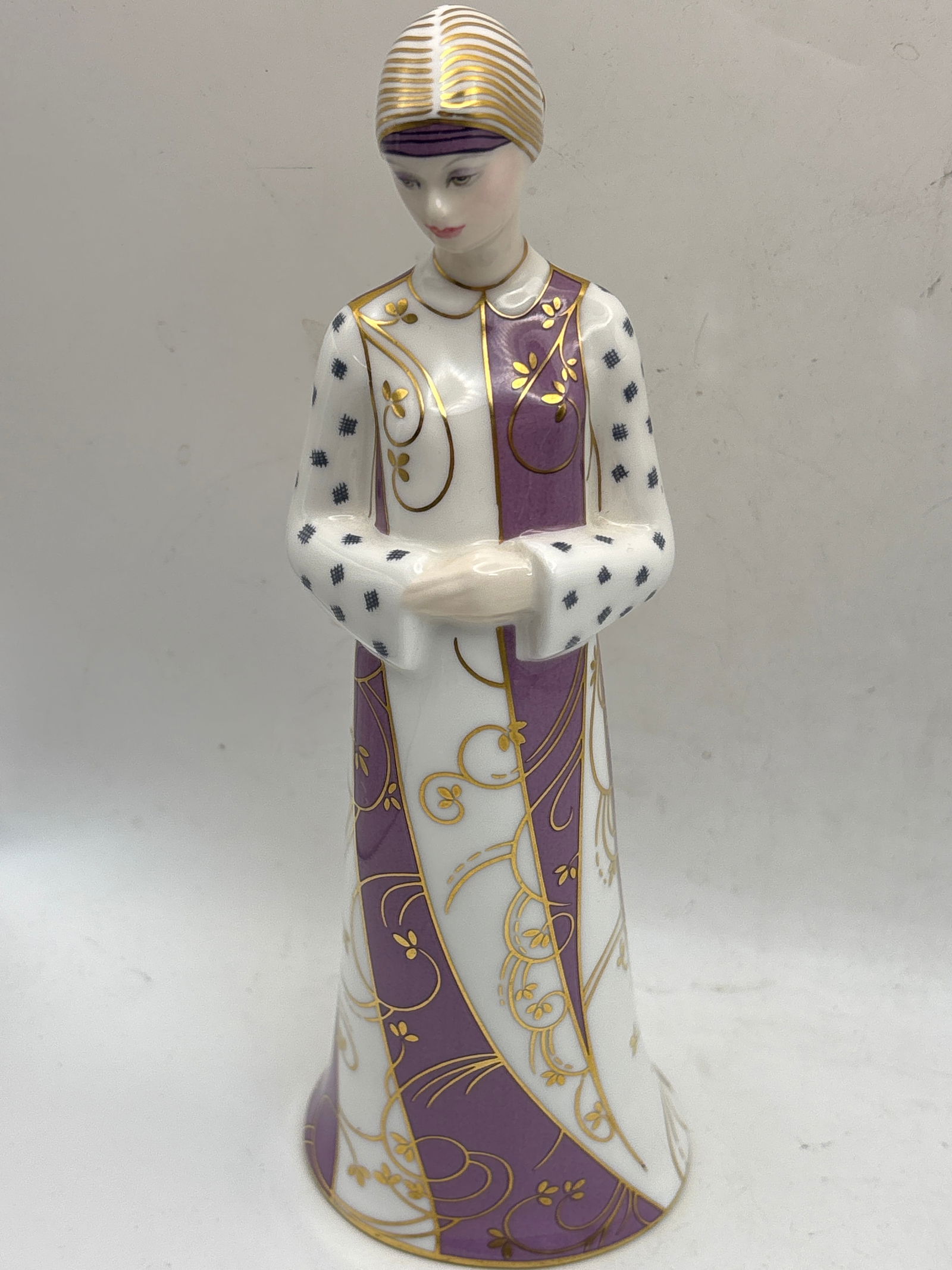 1986 Royal Crown Derby 'Persephone’porcelain 8&3/4inch figurine from The Classic Collection (1 of 9)