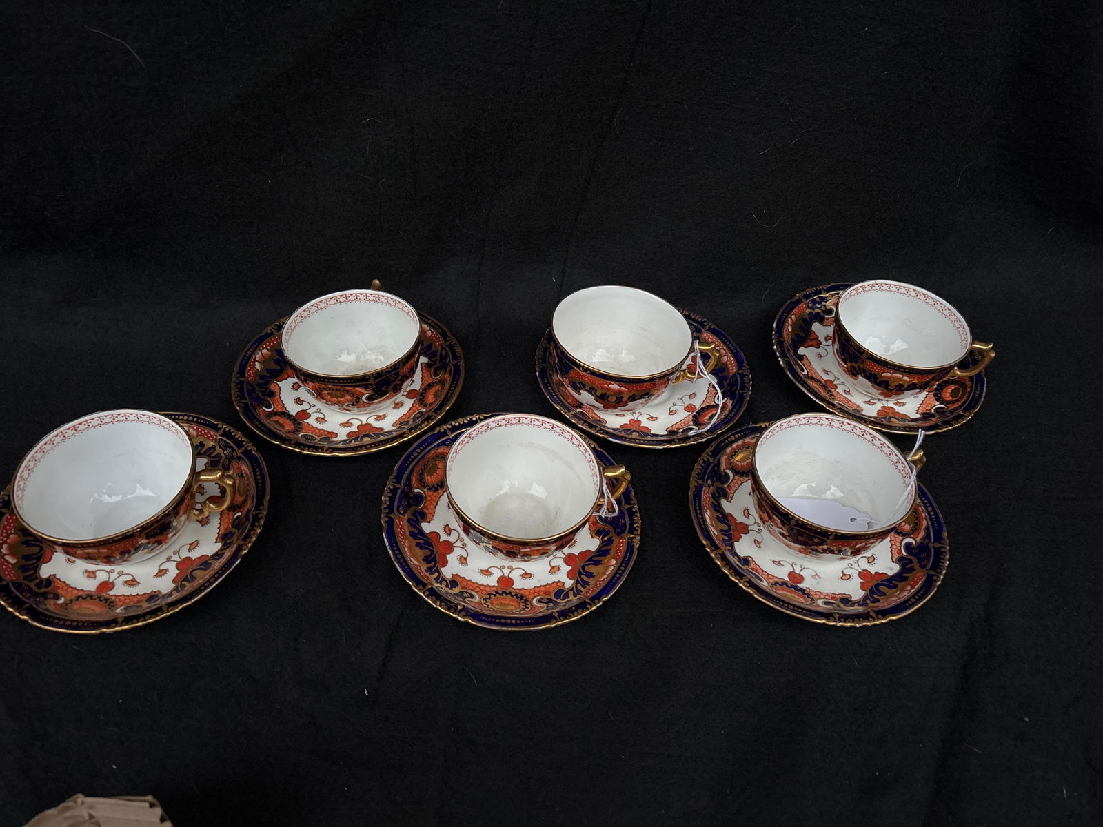 Set of six Peony 5747 pattern Royal Crown Derby cups w/saucers (1 of 8)