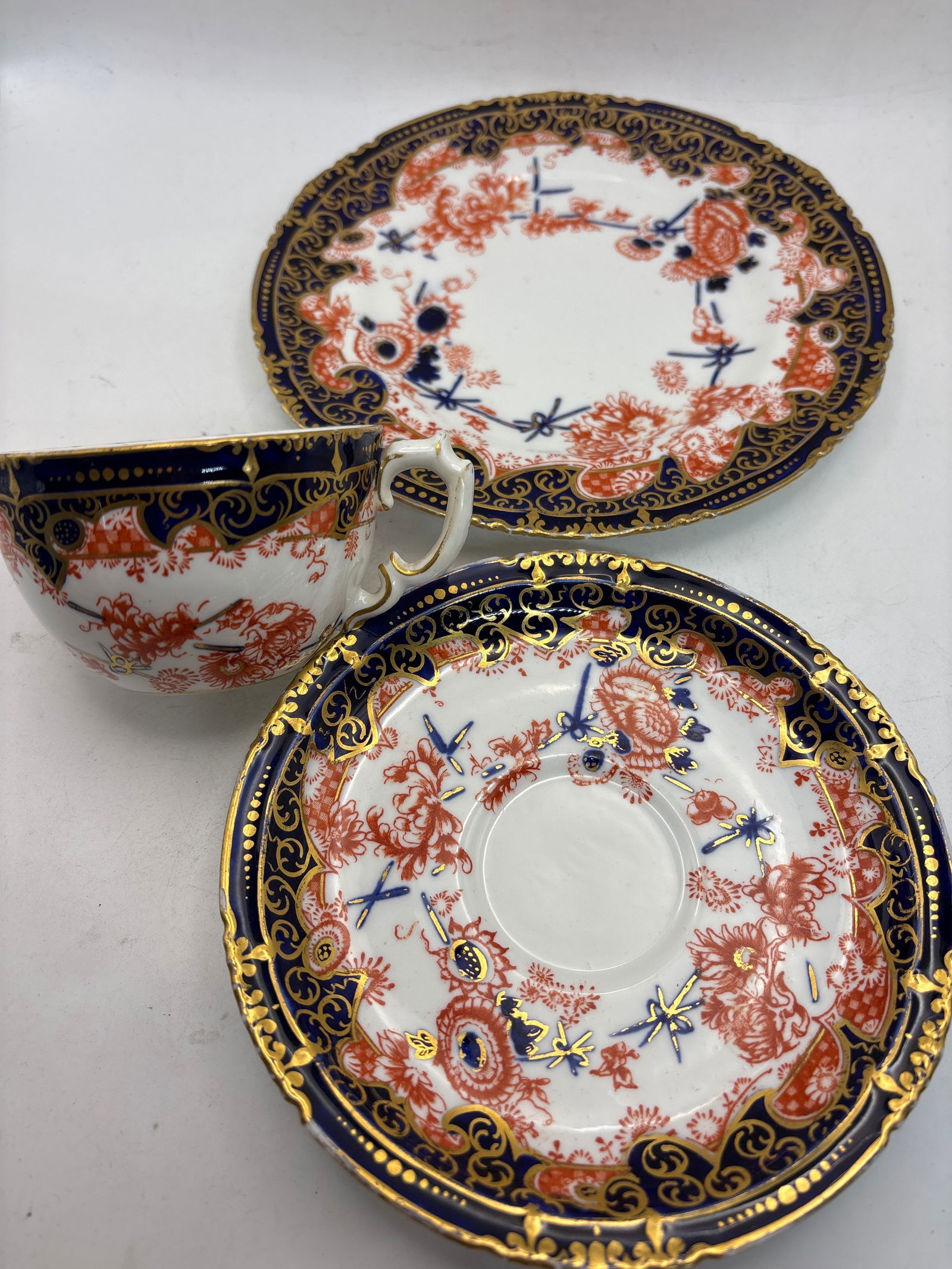19th century Imari Pattern 5852 Royal Crown Derby trio set (1 of 9)