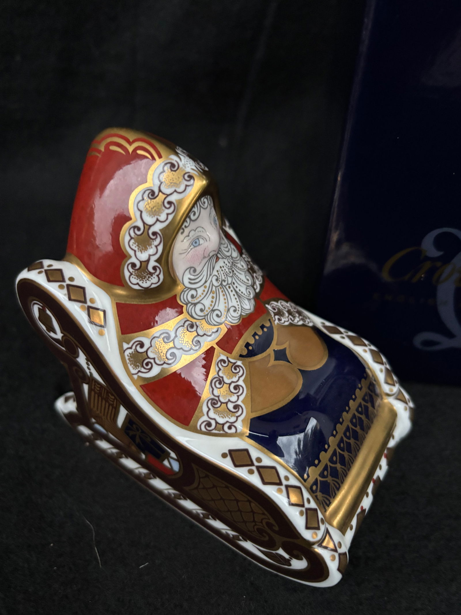 Royal Crown Derby Santa & Sleigh 4 inch paperweight (1 of 2)