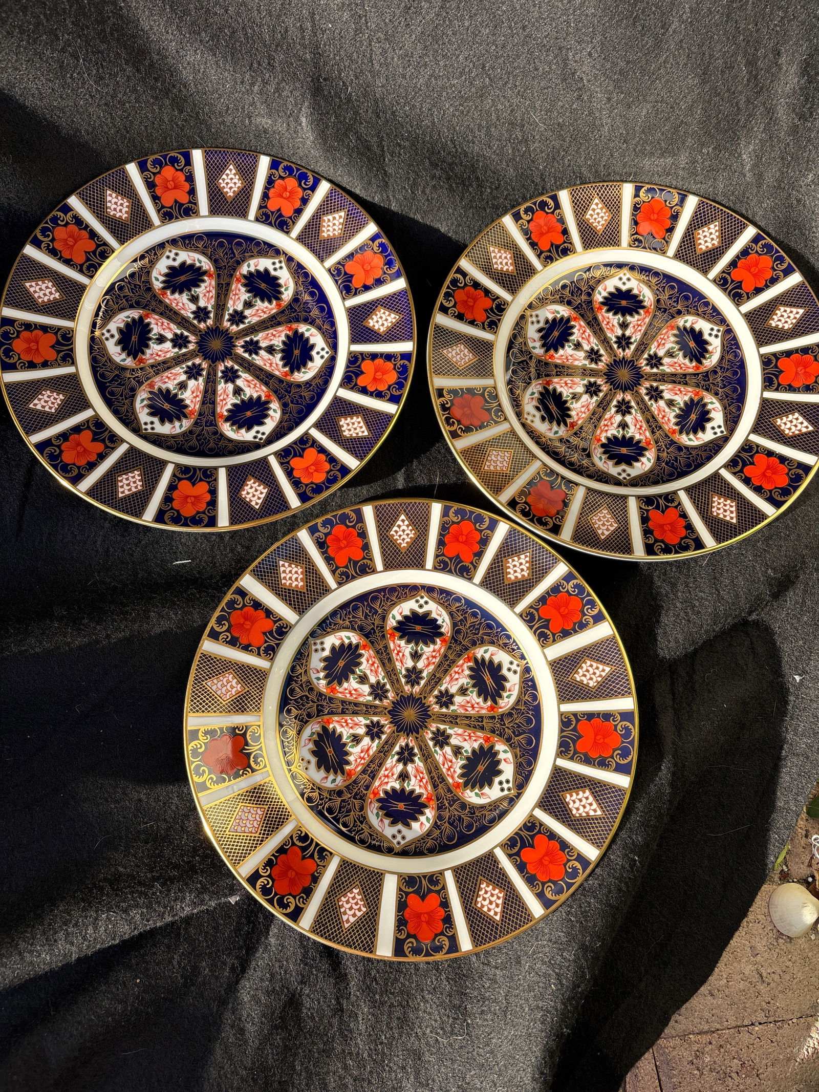 Beautiful three Imari pattern #1128 pattern Royal Crown Derby 10&1/2 inch plates; seconds (1 of 10)