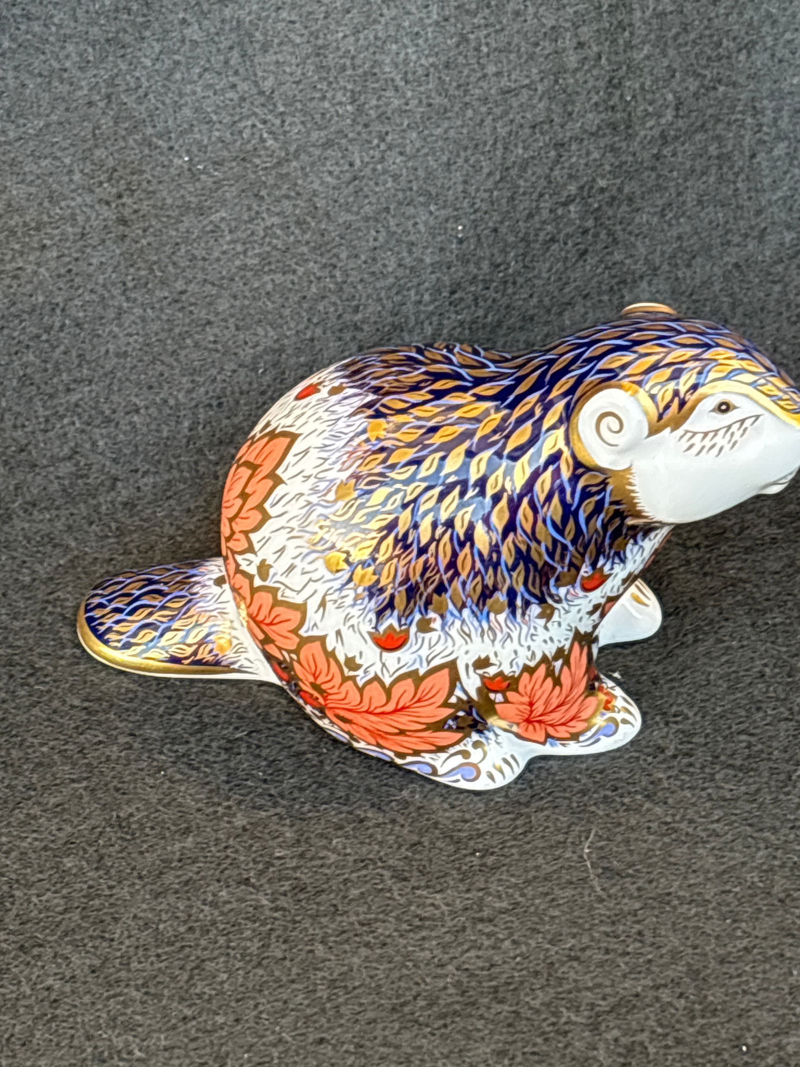 Artist signed limited Ed Royal Crown Derby Riverbank Beaver paperweight (1 of 8)