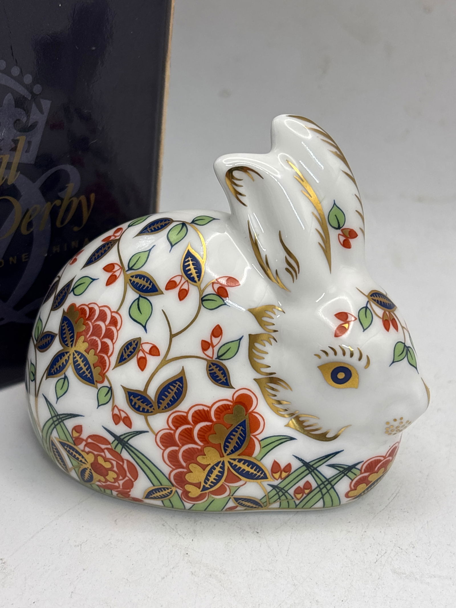 1998 Exclusive collectors guild Meadow Rabbit Royal Crown Derby 3 inch paperweight (1 of 6)