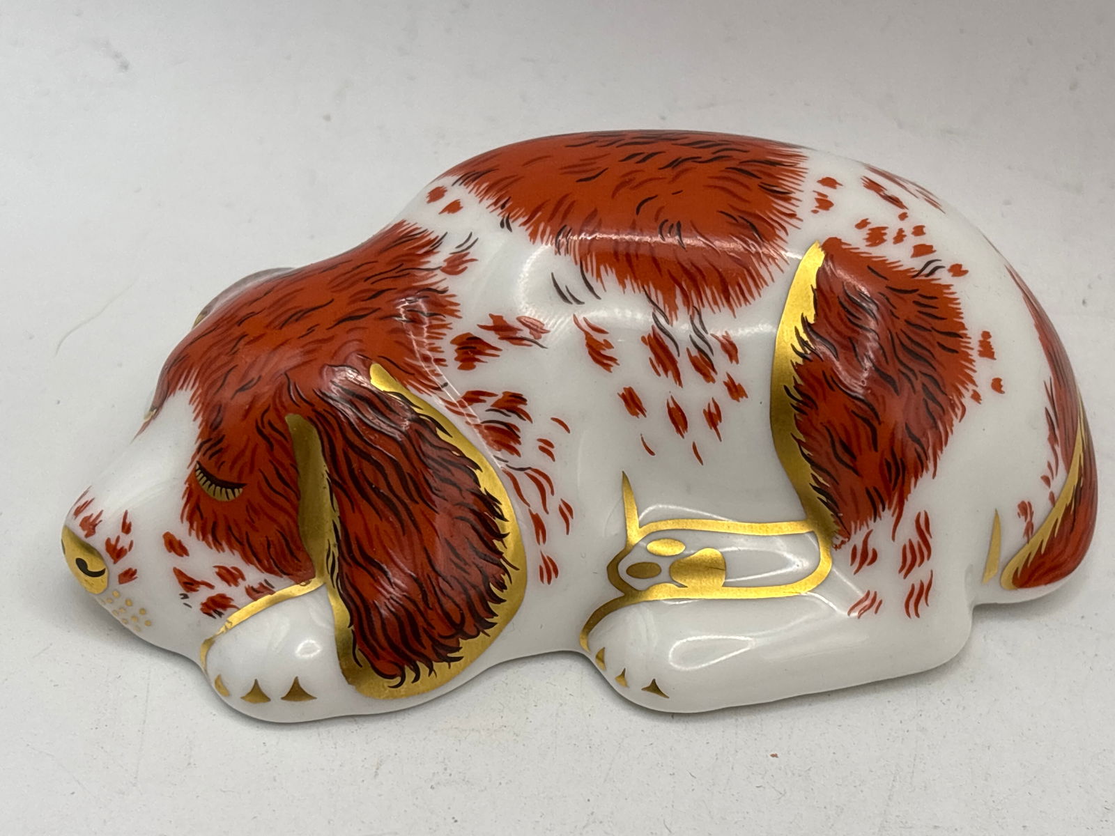 2000 collectors guild ‘Puppy. Royal Crown Derby paperweight 3&1/2 inch paperweight (1 of 6)
