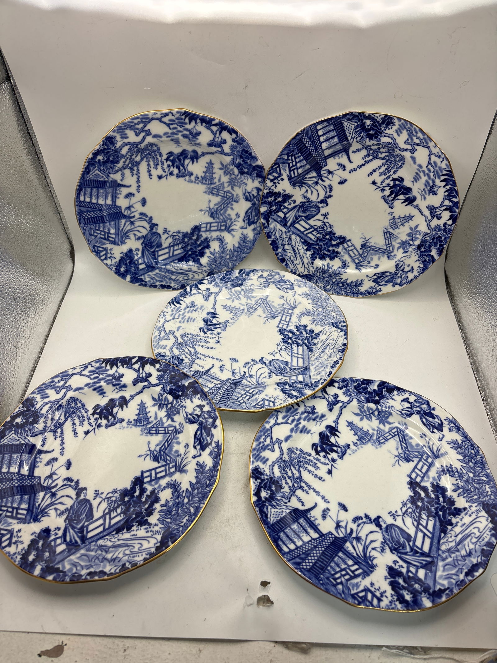 Five blue ‘Mikado’ Royal Crown Derby 7 inch side plates (1 of 6)