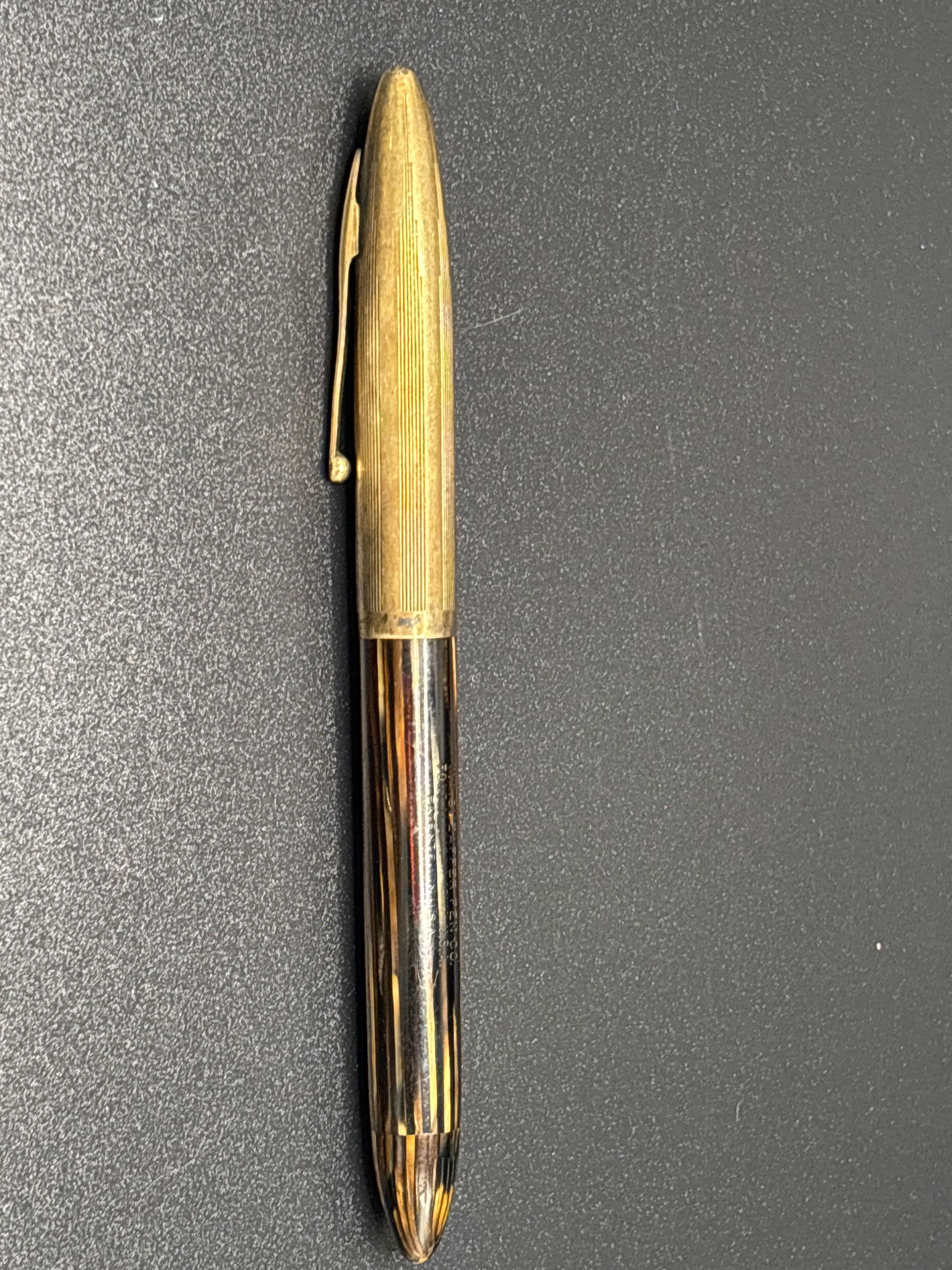 14 k gold nib vintage Sheaffer ‘Crest’ model 5&1/2 inch fountain pen (1 of 7)