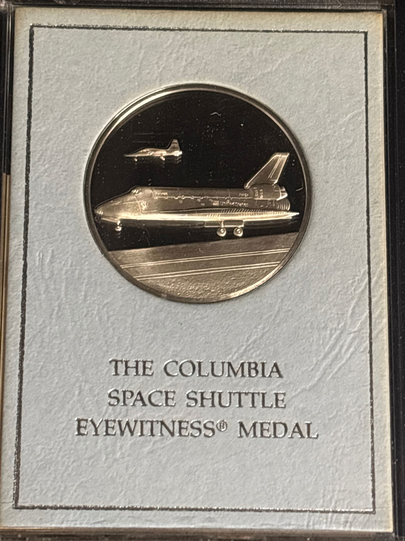 sterling silver Franklin Mint Columbia Space Shuttle Eyewitness Medal (1 of 6)