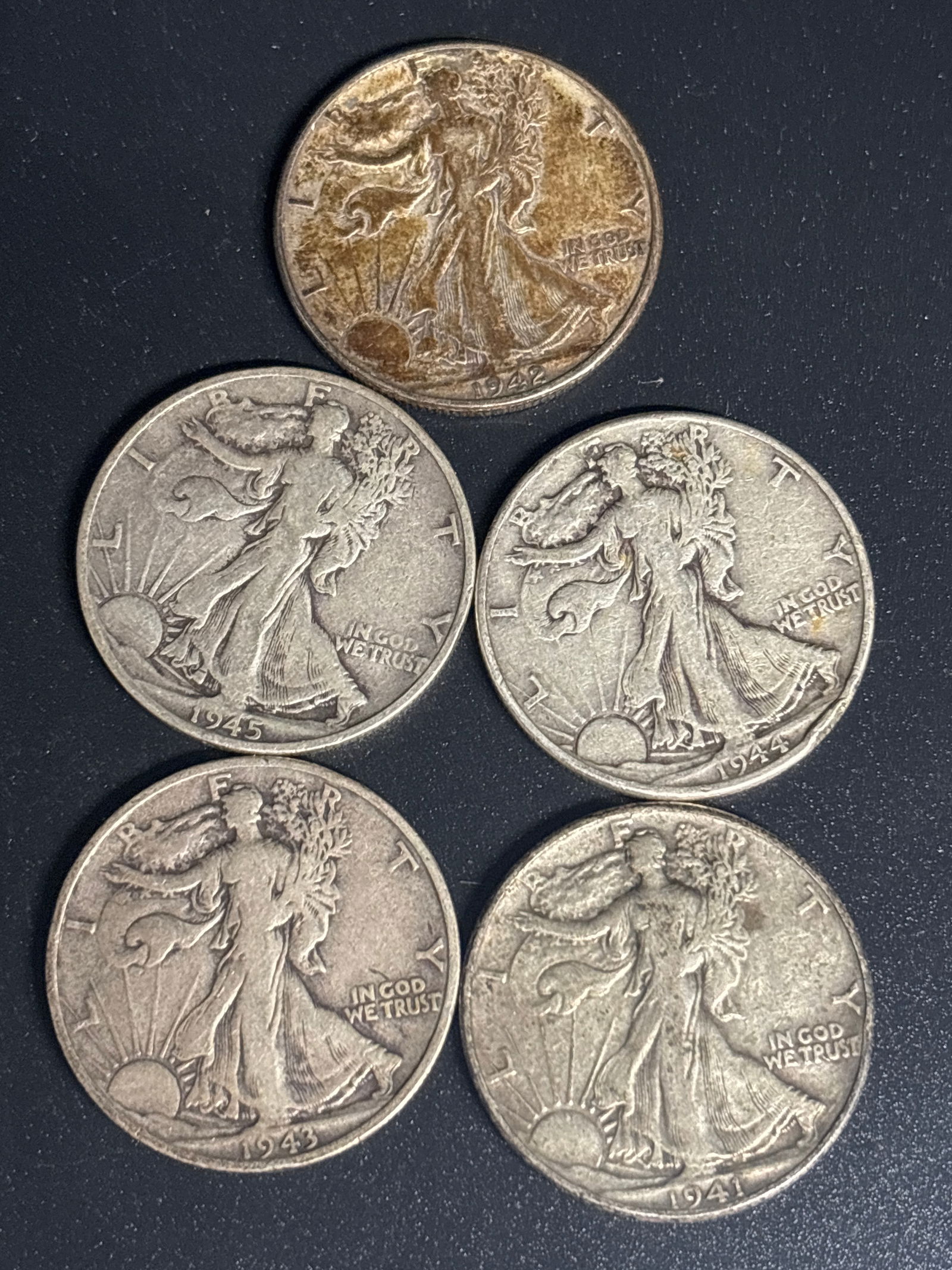 Sequential WWII era 1941,1942, 1943 and 1945 Walking Liberty Half Dollars (1 of 6)