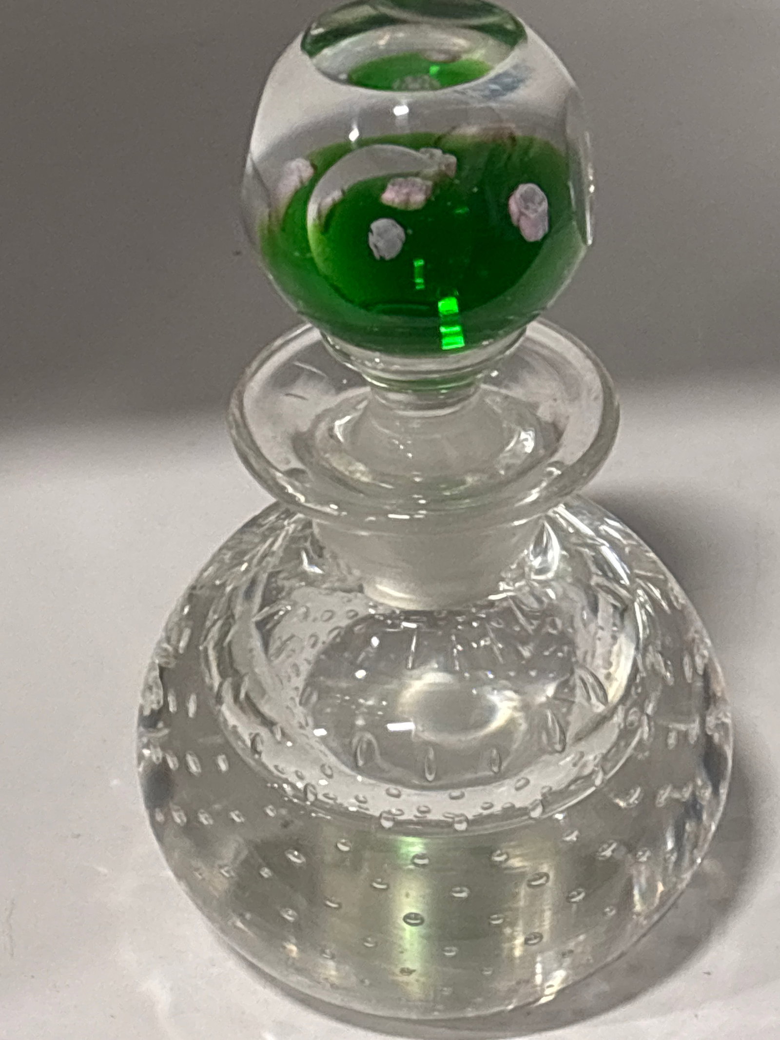 Vintage Pairpoint art glass 5&3/4 inch perfume bottle with milifiori stopper (1 of 6)