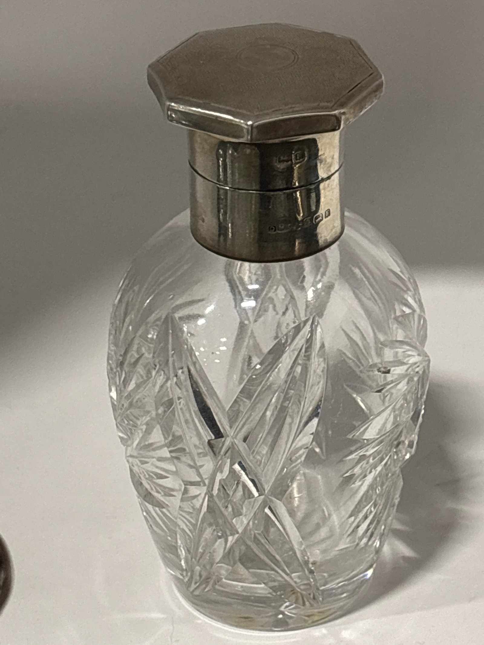 English hallmarked silver Victorian-era crystal 5&1/2 inch perfume w/stopper (1 of 9)