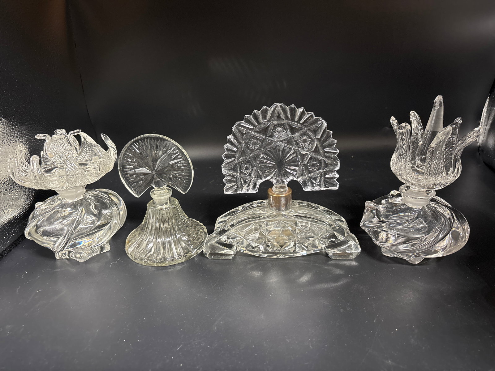 Four Art Deco vintage crystal perfume bottles (1 of 6)