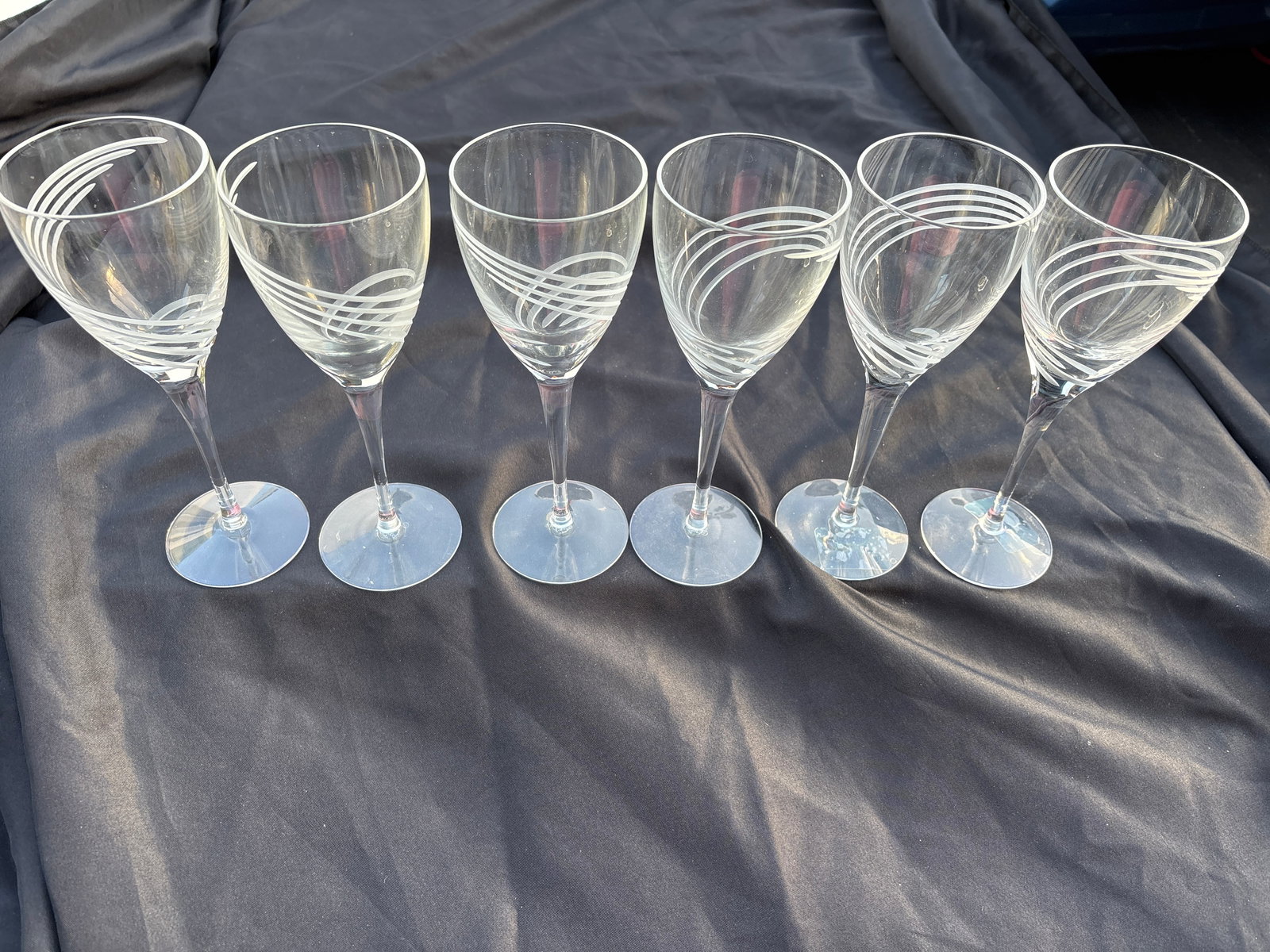 Set of six 8&1/2 inch collectible Lenox Windswept crystal wine glasses (1 of 7)