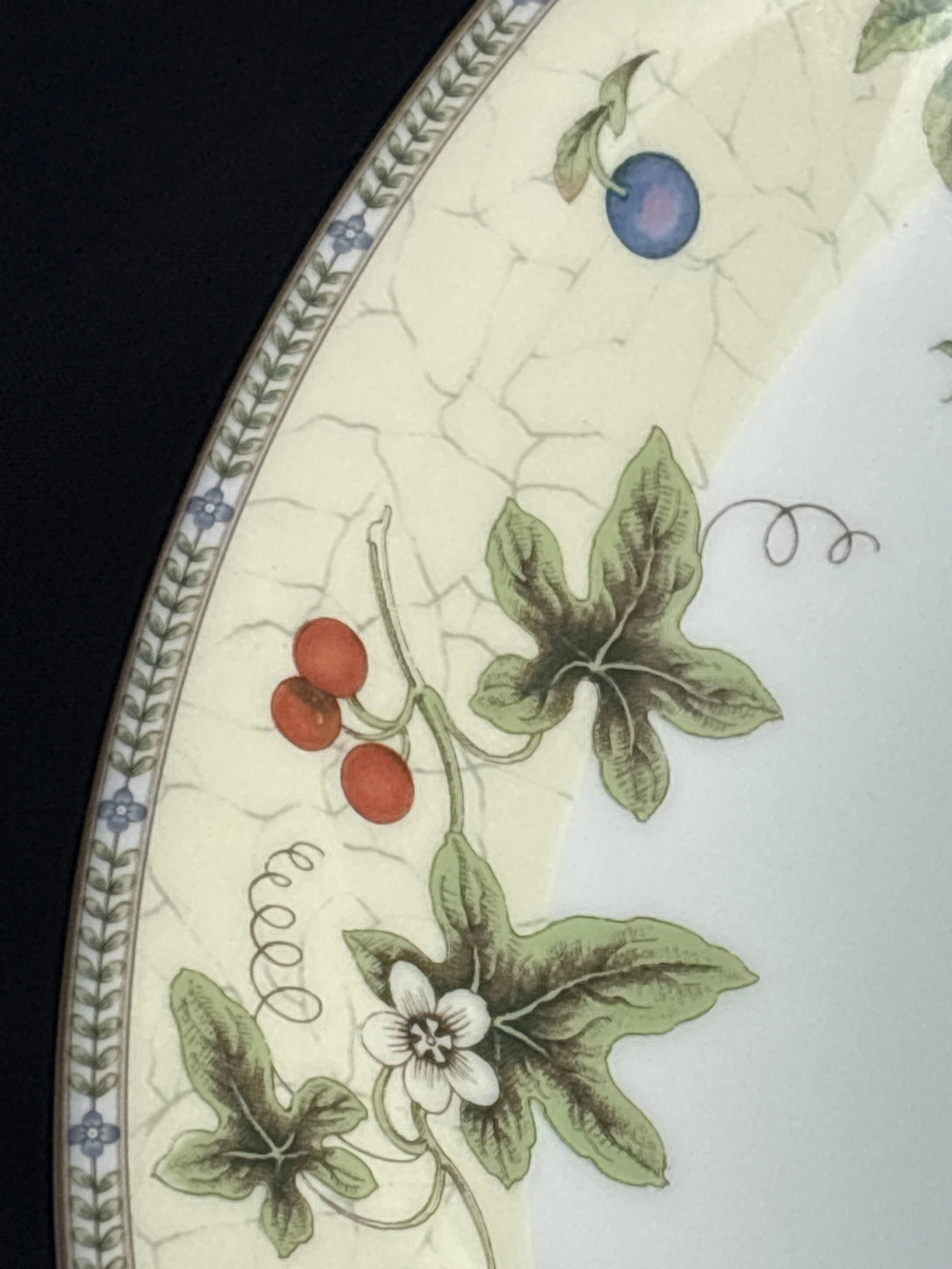 Two large 12&3/4 inch serving bowls Wedgwood in the Fleur pattern set of eight 9inch (1 of 4)