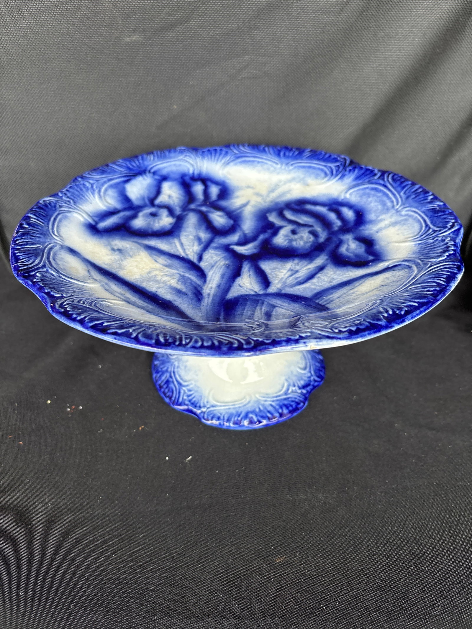 antique flow blue porcelain cake stand or pedestal bowl (1 of 8)