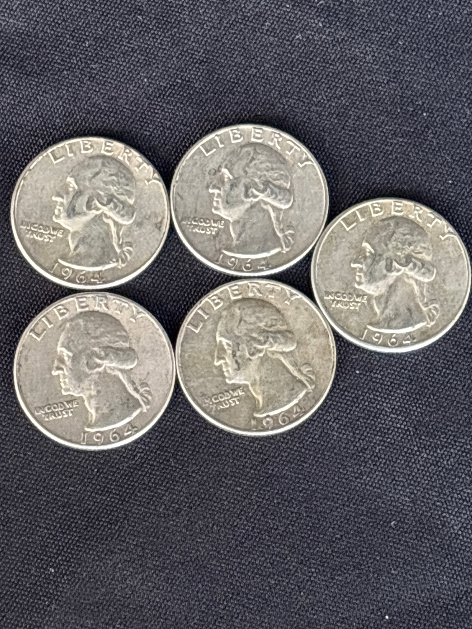 Five 90% silver 1964 United States Washington Quarters (1 of 4)