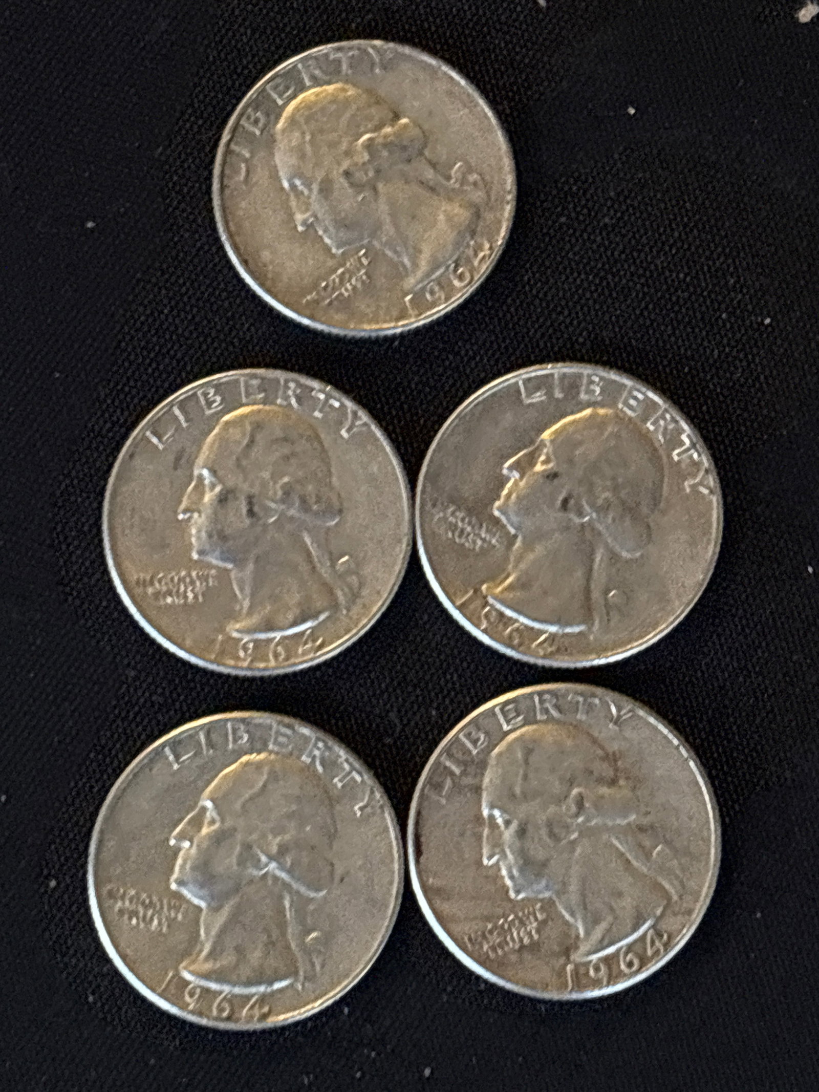 Five 99% silver 1964 United States Washington Quarters (1 of 5)