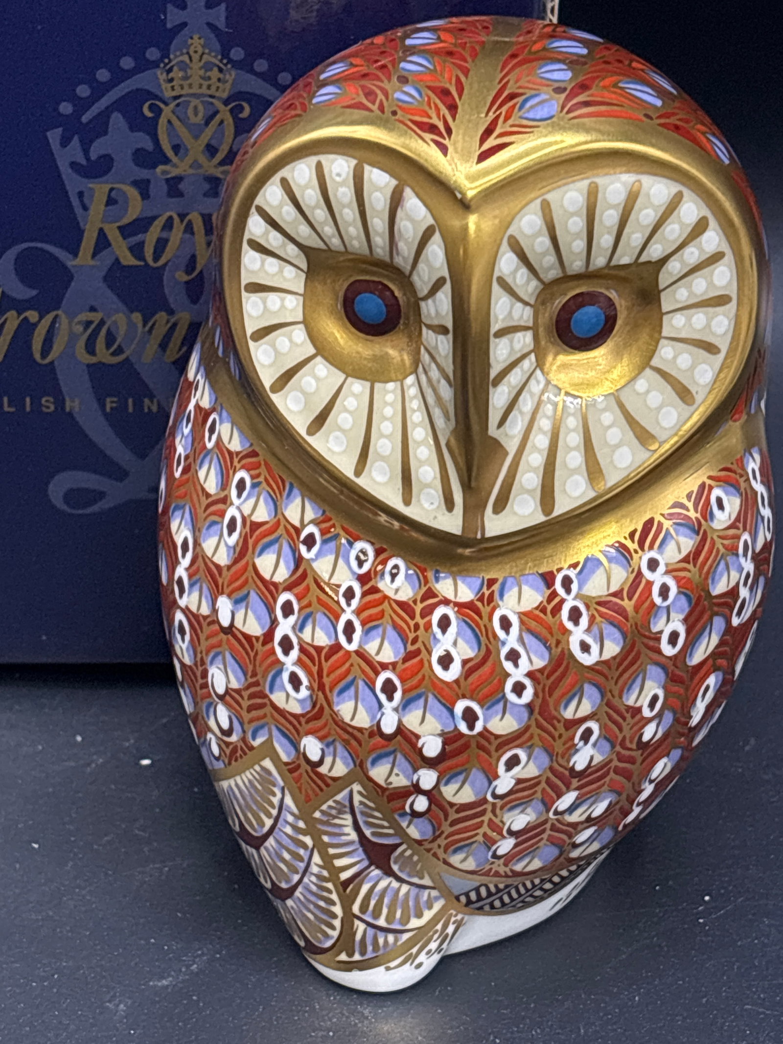 Royal Crown Derby Barn Owl 4.5 inches Paperweight: Good stopper, with box. Royal Crown Derby Barn Owl Paperweight, a highly collectible piece of English fine bone china. This specific design is part of their renowned Imari collection, characterized by