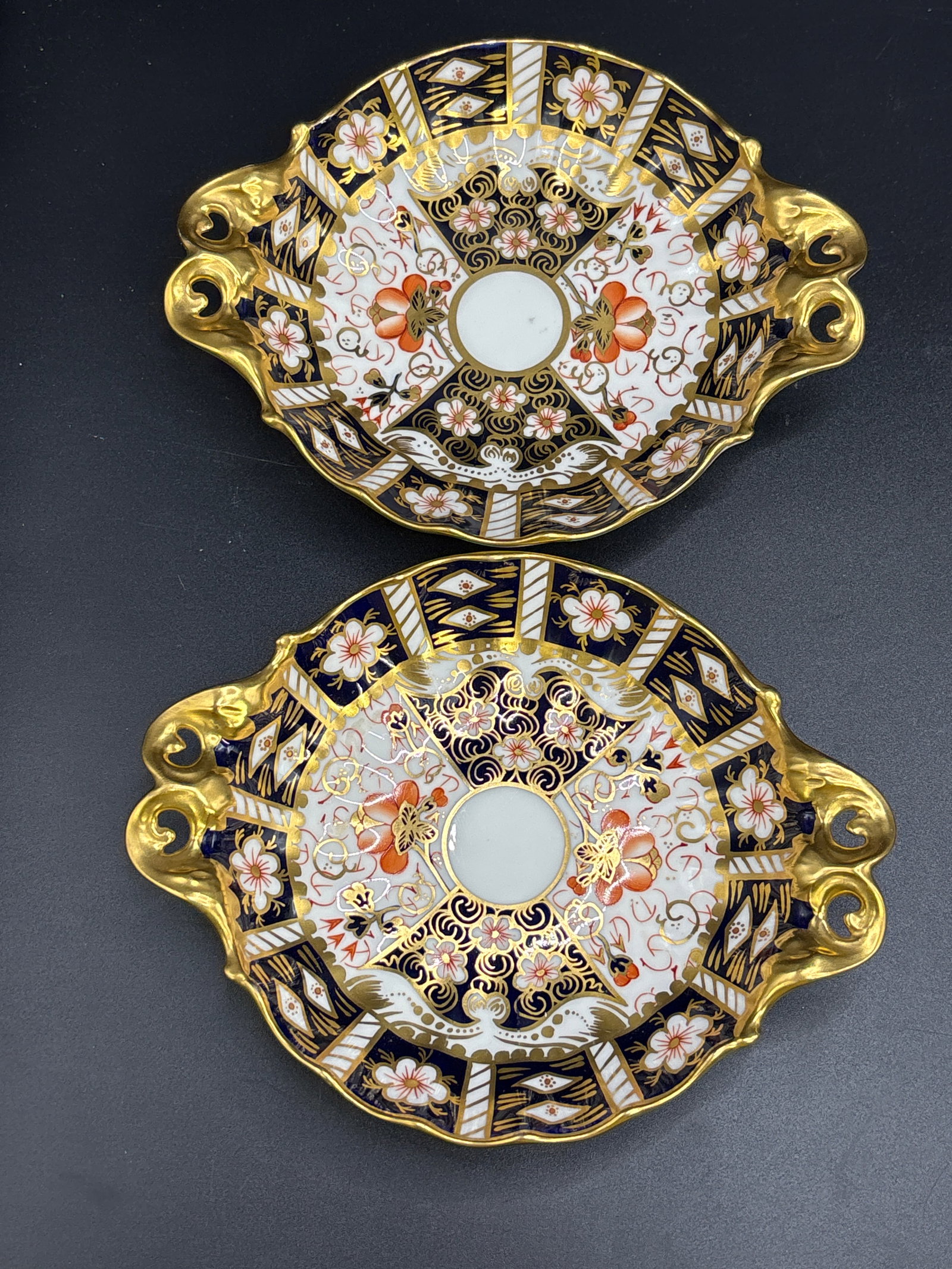 PairTraditional Imari small oval duchess sweet small 6&1/2 inch footed dishes (1 of 9)