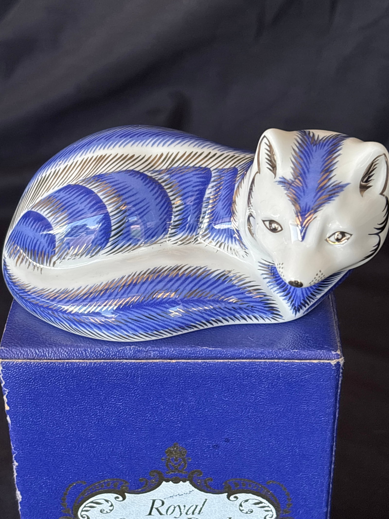 Royal Crown Derby Platinum Arctic Fox fine bone china figurine paperweight (1 of 6)