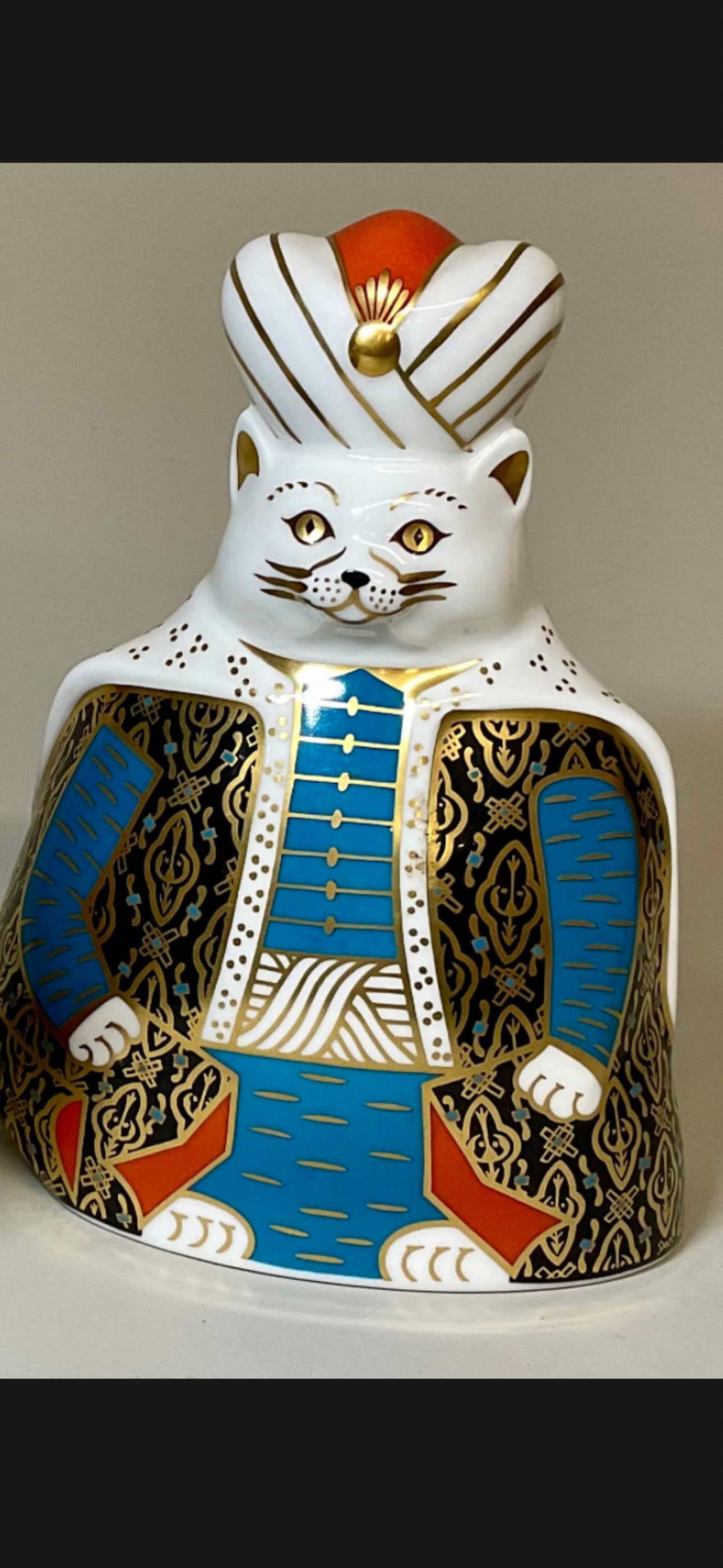 Royal Crown Derby Persian Cat figurine from the Cats collection: Royal Crown Derby "Royal Cats" Persian Cat figurine. It is part of a series of fine bone china cats released by the British manufacturer in the late 1980s. Replacements, Ltd. +1Key DetailsCollection: 