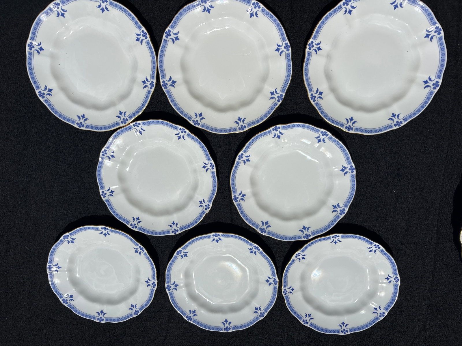 Set of eight First quality Royal Crown Derby "Grenville" pattern 8&1/2 inch plates (1 of 6)
