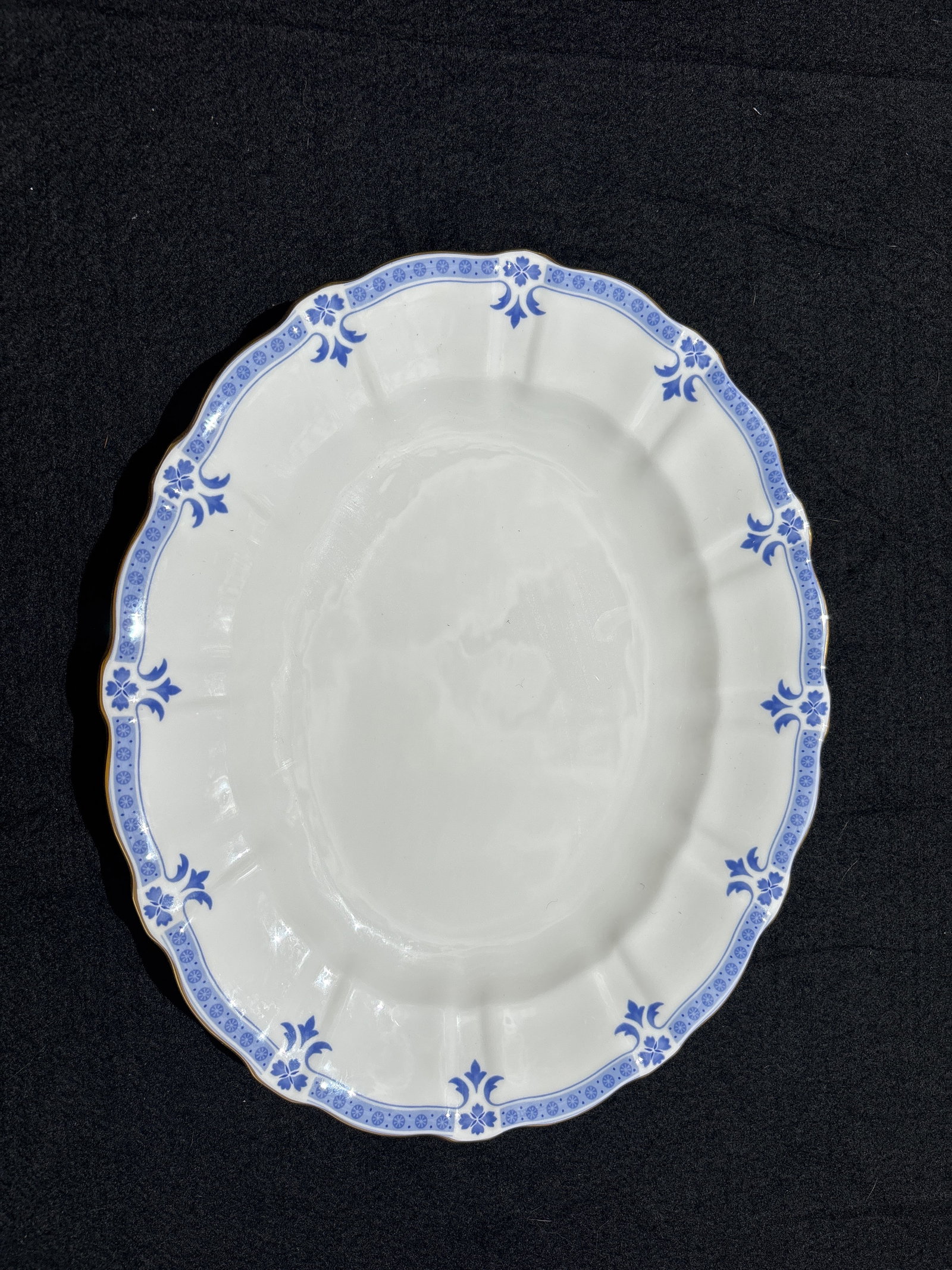 First quality Royal Crown Derby "Grenville" pattern 12&1/2 inch platter (1 of 6)