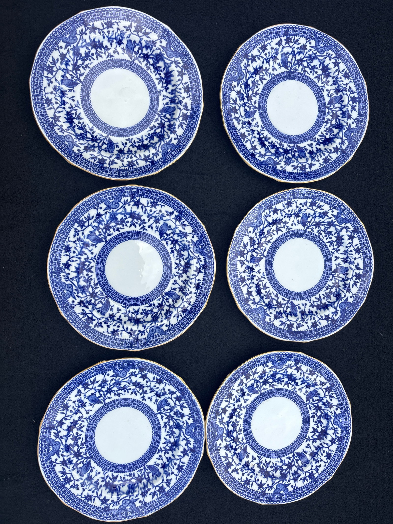 Set of six Royal Crown Derby porcelain Pembroke pattern 8 inch plates: Royal Crown Derby porcelain in the Pembroke pattern (specifically the Blue Pembroke or Pembroke Blue variation). Key Features of the PlatePattern Name: Pembroke.Design: A Chinoiserie-style pattern fea