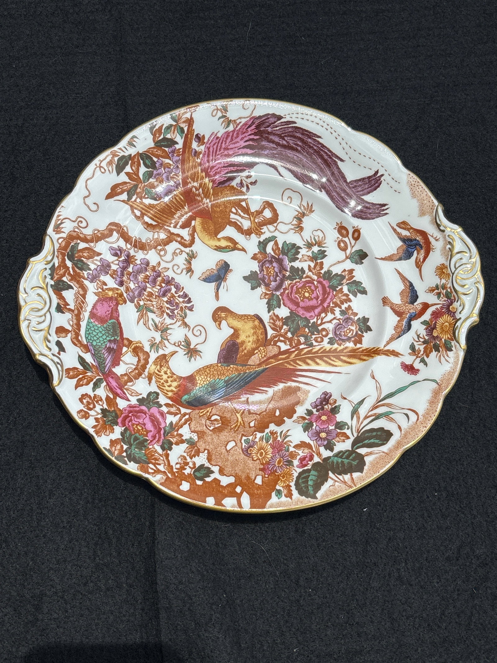 first quality Royal Crown Derby Olde Avesbury 9&1/2 inch cake plate (1 of 7)