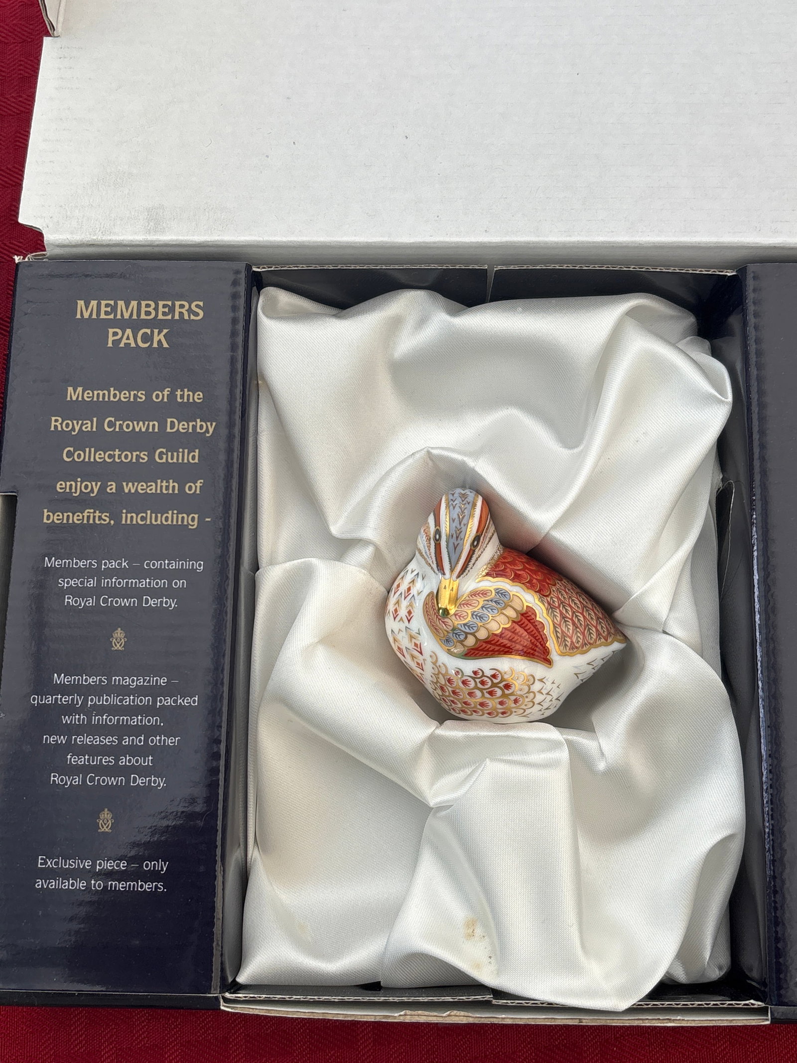 Collectors Guild Royal Crown Derby ‘Teal Duckling’ paperweight member z pack (1 of 7)