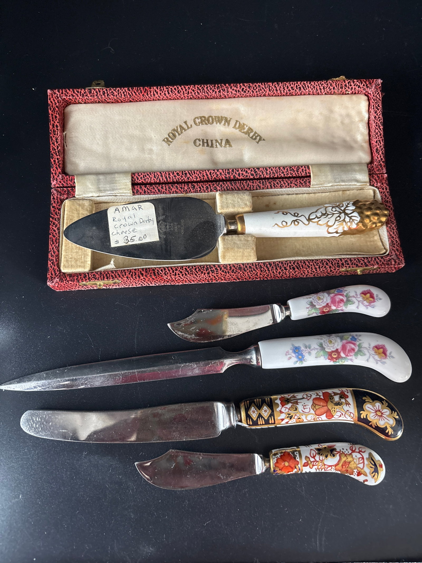 Five assorted Royal Crown Derby knives (1 of 5)