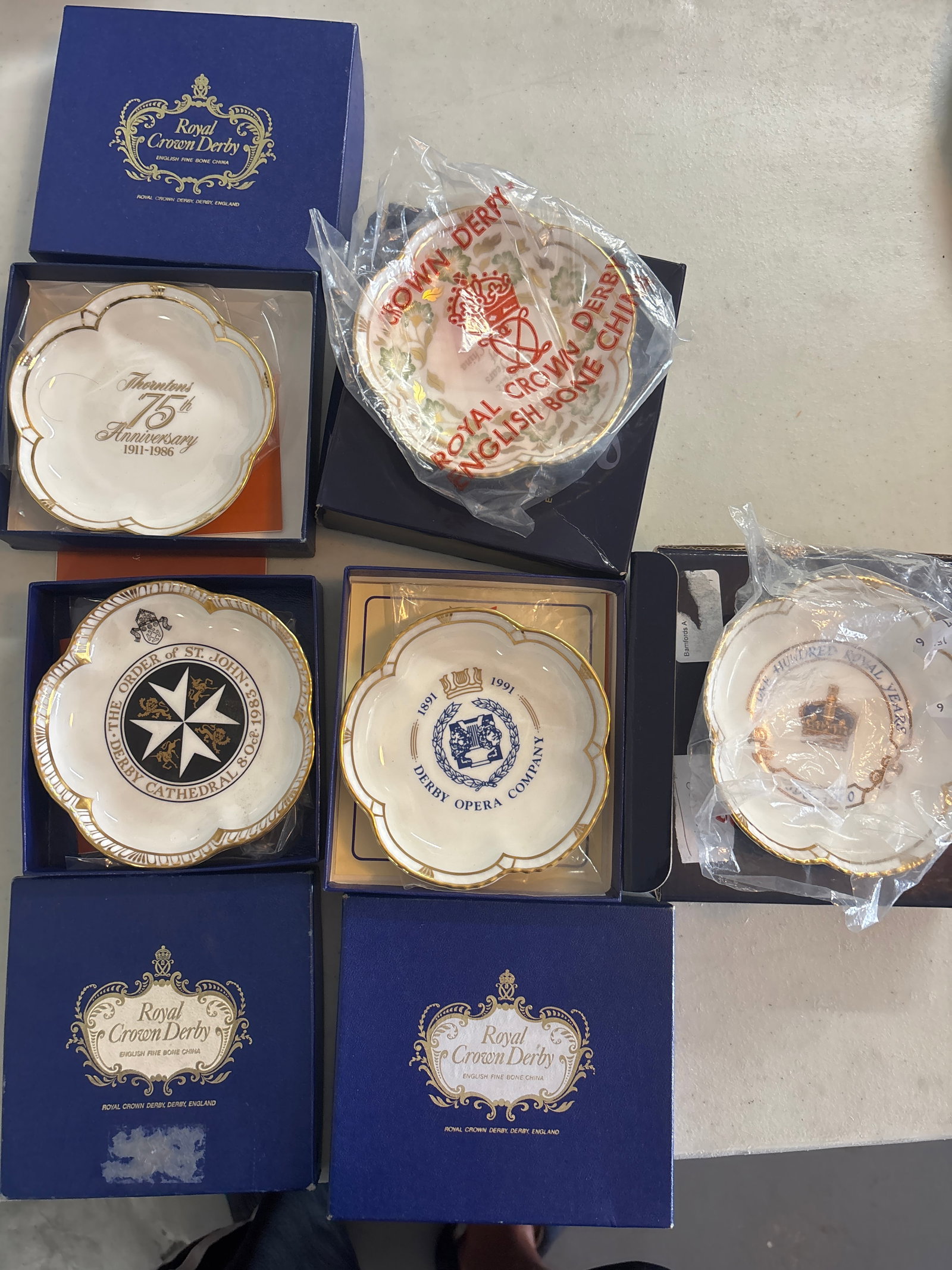 five Royal Crown Derby commemorative dishes (1 of 6)