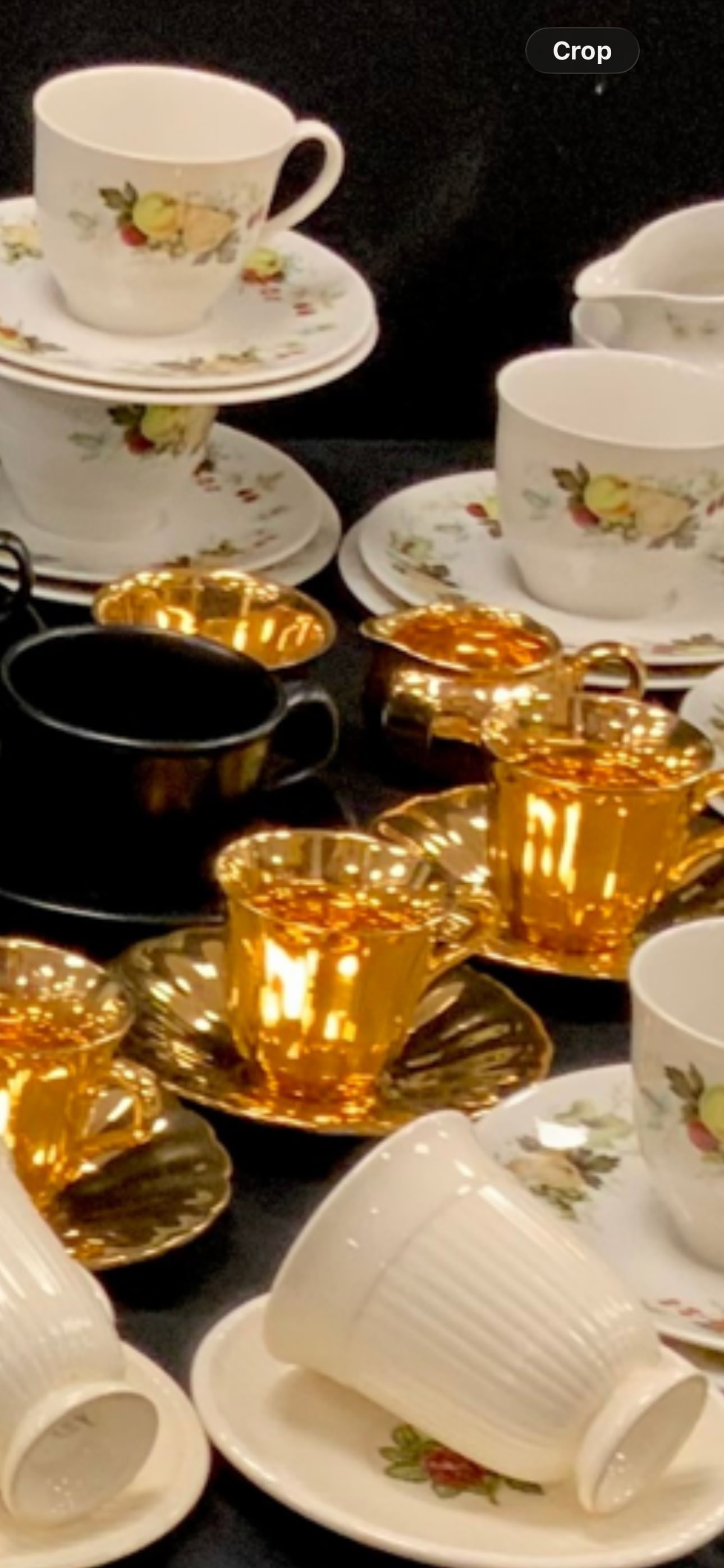 Quality 15 piece all over gold decorated porcelain teaset: Quality 15 piece all over gold decorated porcelain teaset. Open sugar, creamer, six cups & six saucers.