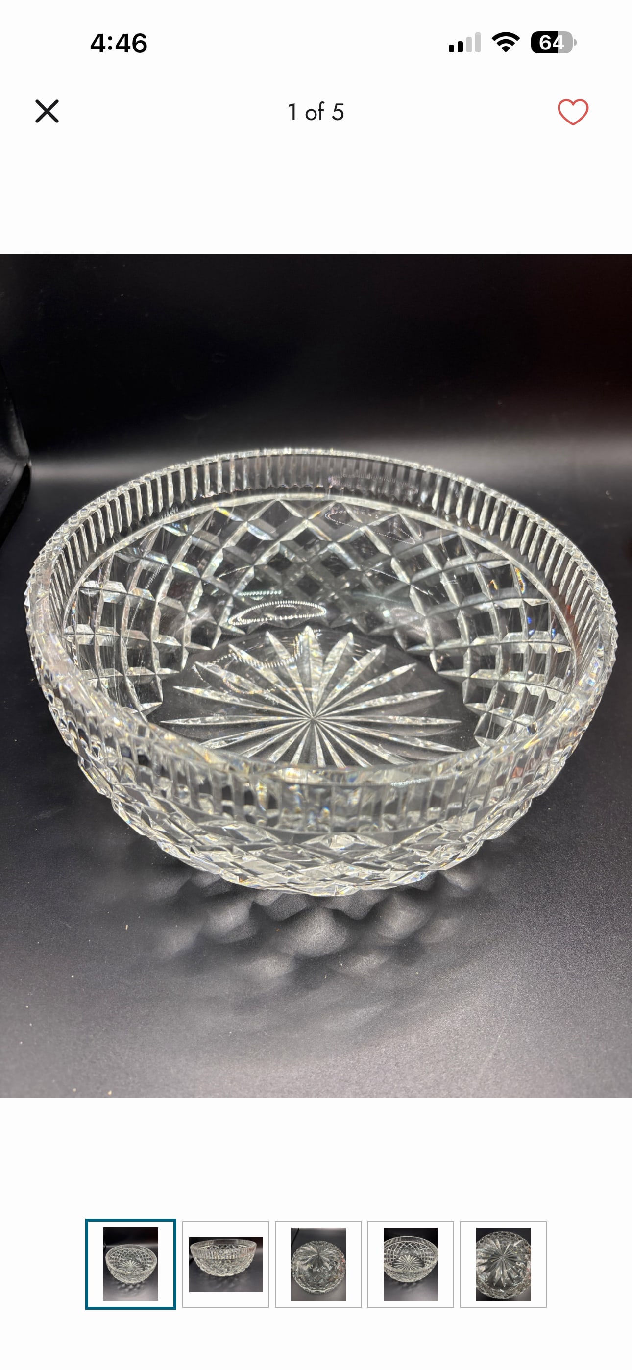 vintage Waterford Crystal Killeen pattern 8 inch center bowl: vintage Waterford Crystal bowl, specifically in the discontinued Killeen pattern. Design: Features a deep diamond-cut body with a classic vertical ribbed or "thumbprint" design along the rim. Dimensio