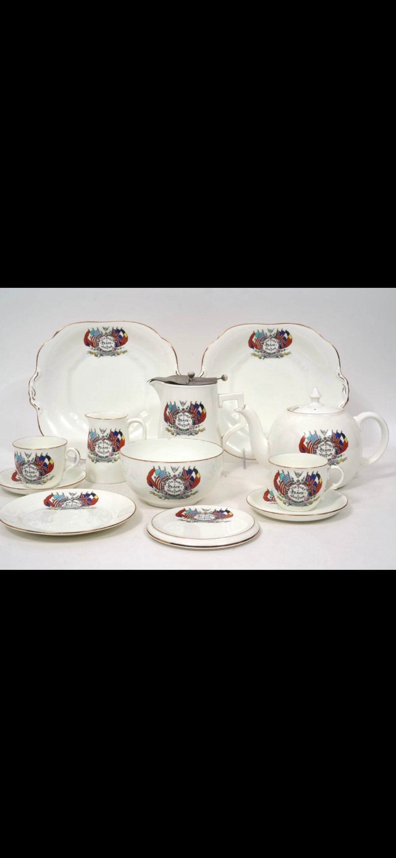 RARE 39 piece china set commemorative of the peace treaty end of WW1 in1919: Justice' 39 pieces of Collingwood English China commemorative of the peace treaty at the end of WW1 in1919. Each piece has 'Victory, Peace, Justice' framed by Union Jack, French, Belgium, Serbian, Ita