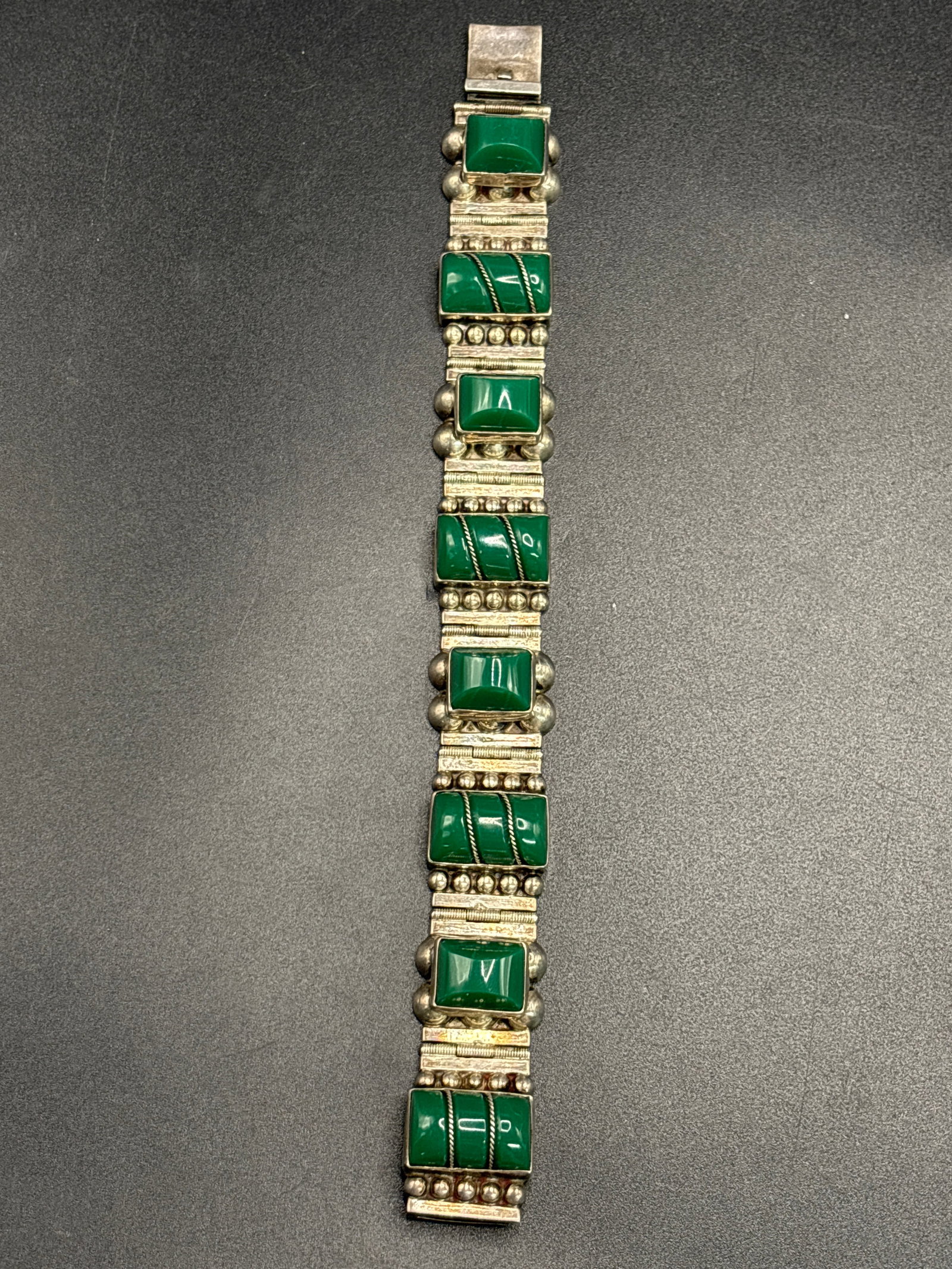 64 grams vintage Mexican sterling silver & green onyx bracelet (1 of 8)