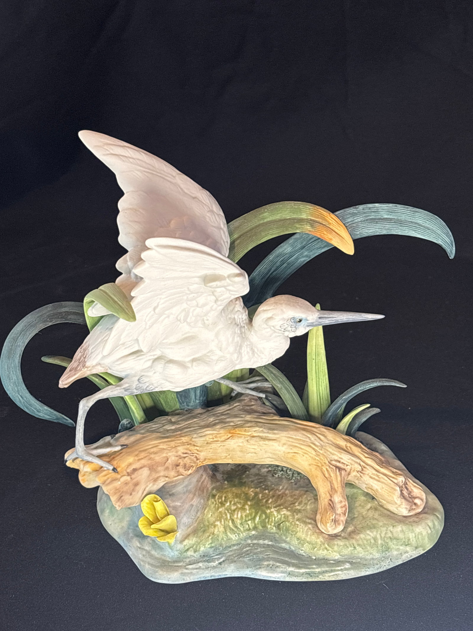 Immaculate condition Cybis Porcelain Laszlo Ispanky 'Little Blue Heron' 9 inch figurine: Cybis Porcelain "Little Blue Heron" Figurine.Key Details & IdentificationManufacturer: Cybis Porcelain, a historic American studio based out of Trenton, New Jersey.Designer: Sculpted by the renowned a
