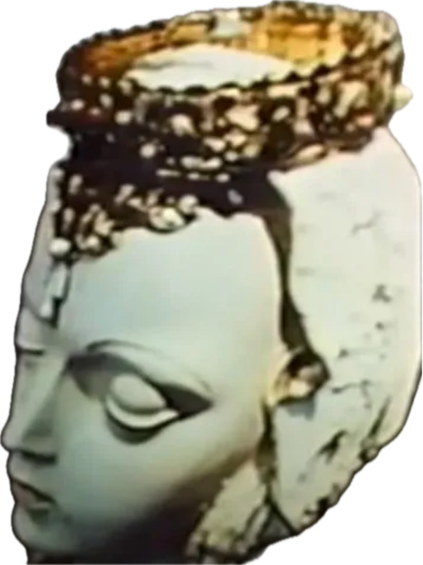 Early Cybis very rare 17-inch Madonna 17 inch Bust: very rare 17-inch Madonna Bust produced by the American art studio Cybis Porcelain.Here are the key historical details regarding this specific piece:Production Era: This large-scale 17-inch bust of
