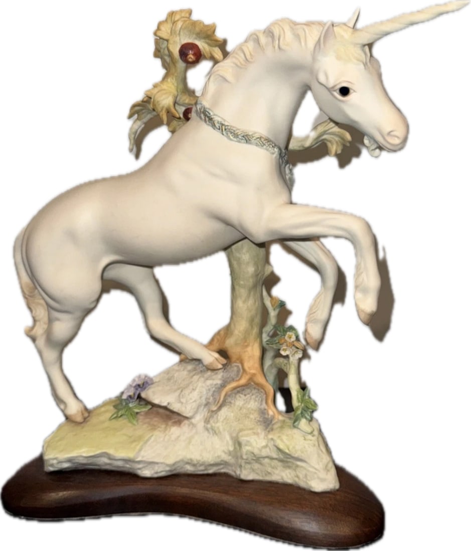 Cybis limited edition "Unicorn" 15 inch sculpture: limited edition "Unicorn" sculpture from the renowned Cybis Porcelain studio.Sculpture Background & DesignArtist: Sculpted by artist Lynn Klockner Brown.Release History: First introduced in 1969 as a 