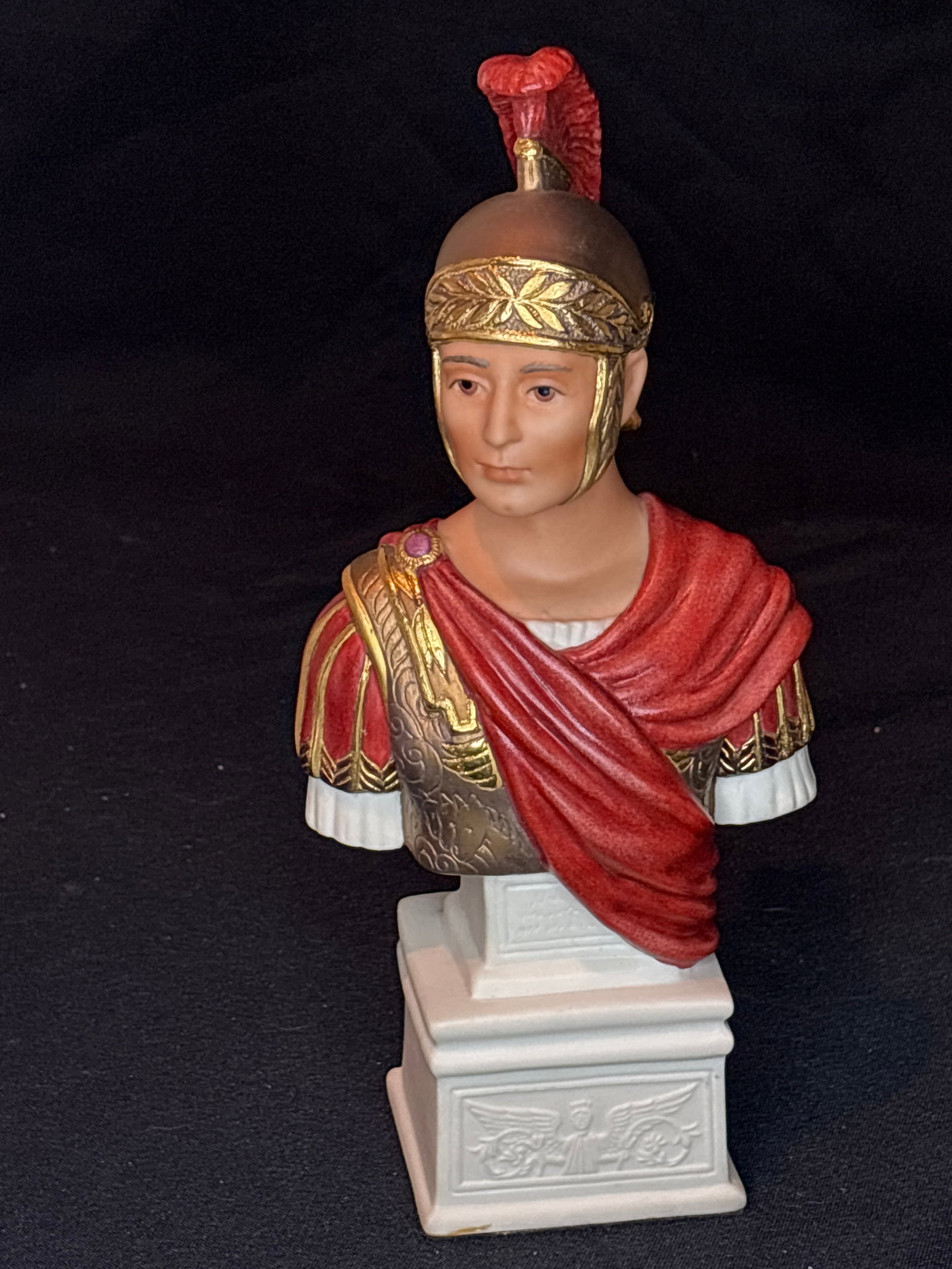 "Portraits of Historical Personages" Marc Anthony Cybis porcelain 9 inch Bust: This fine bisque porcelain figurine is the Marc Antony Bust produced by the renowned American studio Cybis Porcelain.Introduced in 1989 as part of their "Portraits of Historical Personages" collection