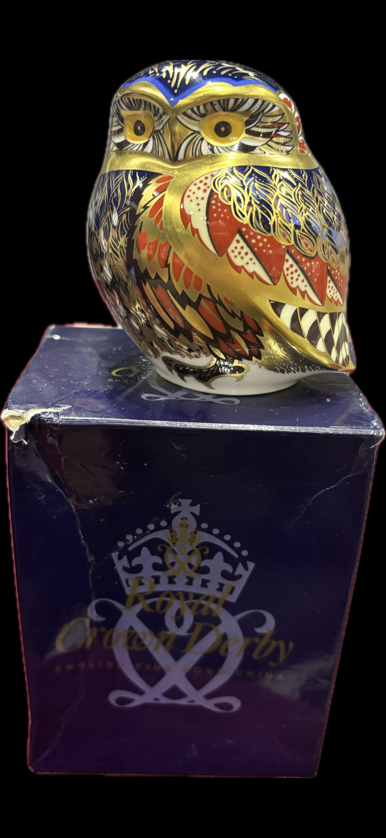 Royal Crown Derby English bone china ‘Little Owl’ 3&1/4 inch paperweight: Royal Crown Derby porcelain "Little Owl" paperweight, featuring a highly detailed Imari-style pattern with bold red, blue, and gold-colored decoration.It was designed by John Ablitt and stands approxi
