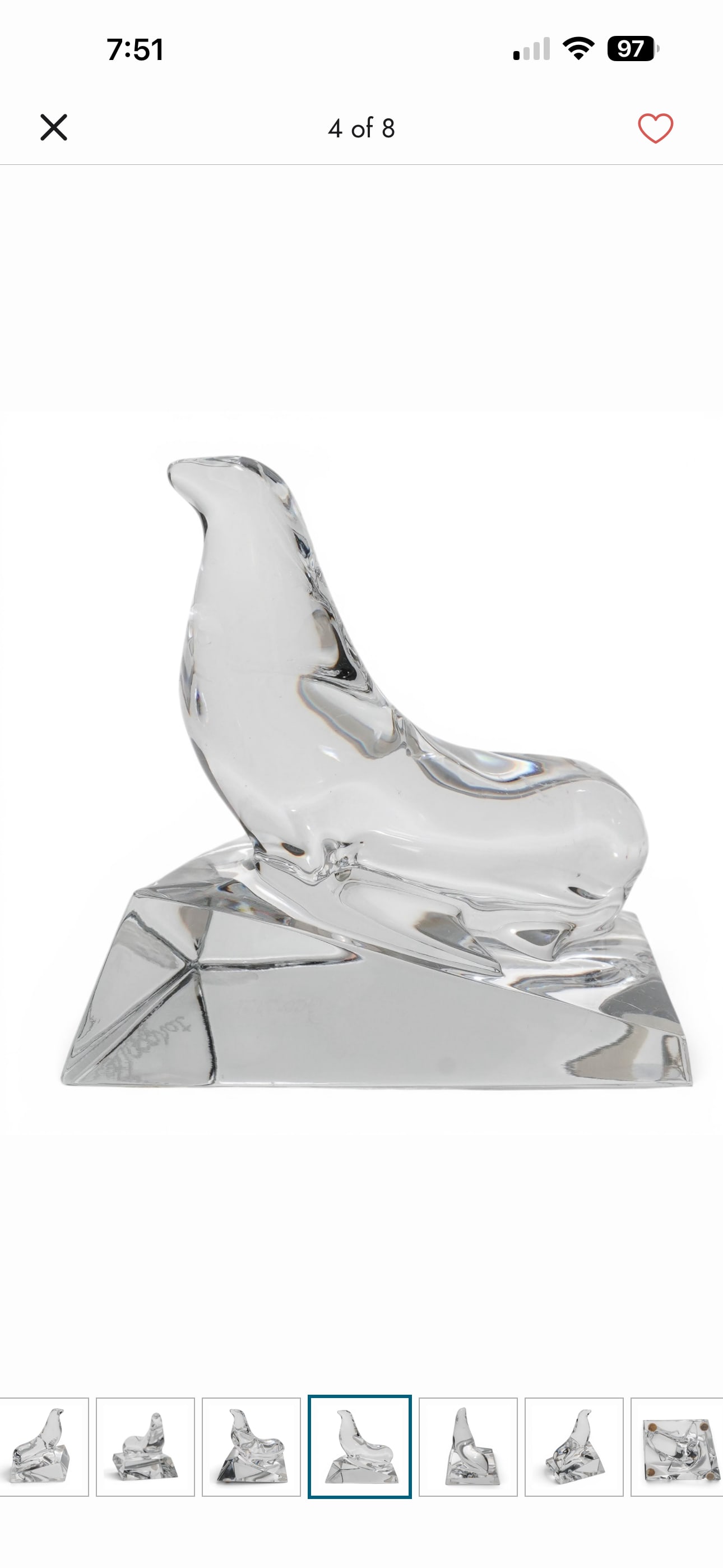 vintage Baccarat clear crystal seal/sea lion 3.75 inch figurine or paperweight: vintage Baccarat clear crystal seal/sea lion figurine or paperweight resting on an asymmetrical faceted iceberg base.It measures approximately 3.5 to 3.75 inches in height and features the acid-etched