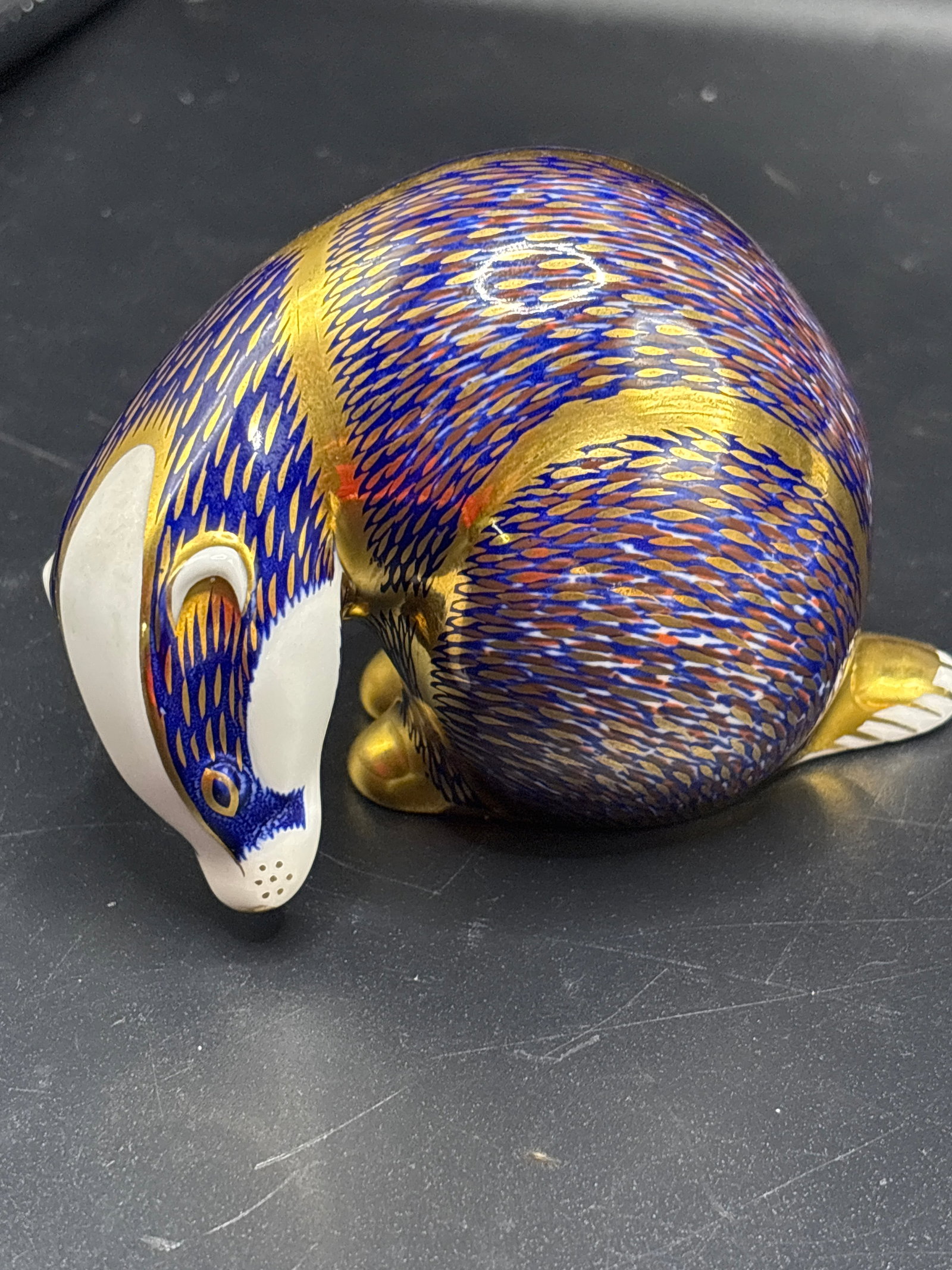 Royal Crown Derby ‘Badger’ bone china 4 inch paperweight (1 of 7)
