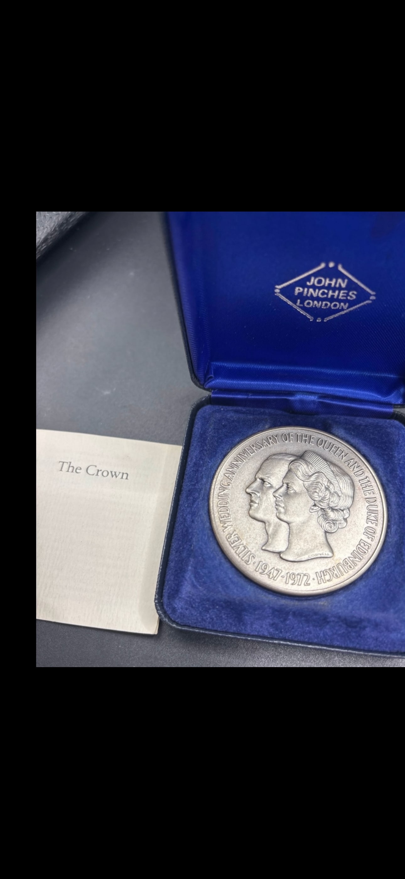 62.8 grams Sterling silver 1972 Royal Silver Wedding anniversary medal (1 of 7)