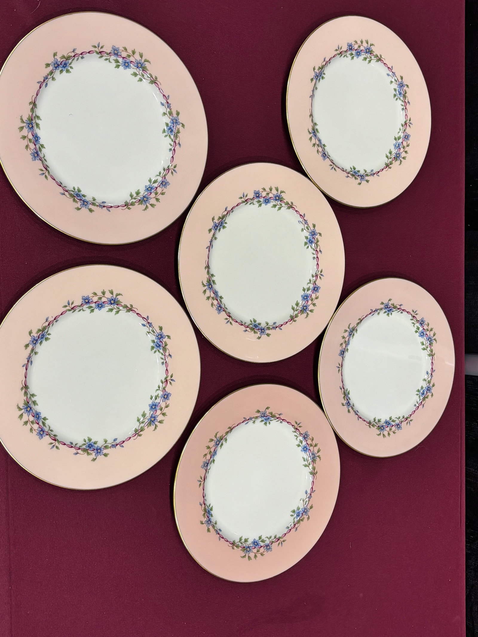 Set of six vintage Lenox Belvidere porcelain 10.5 inch dinner plates (1 of 8)